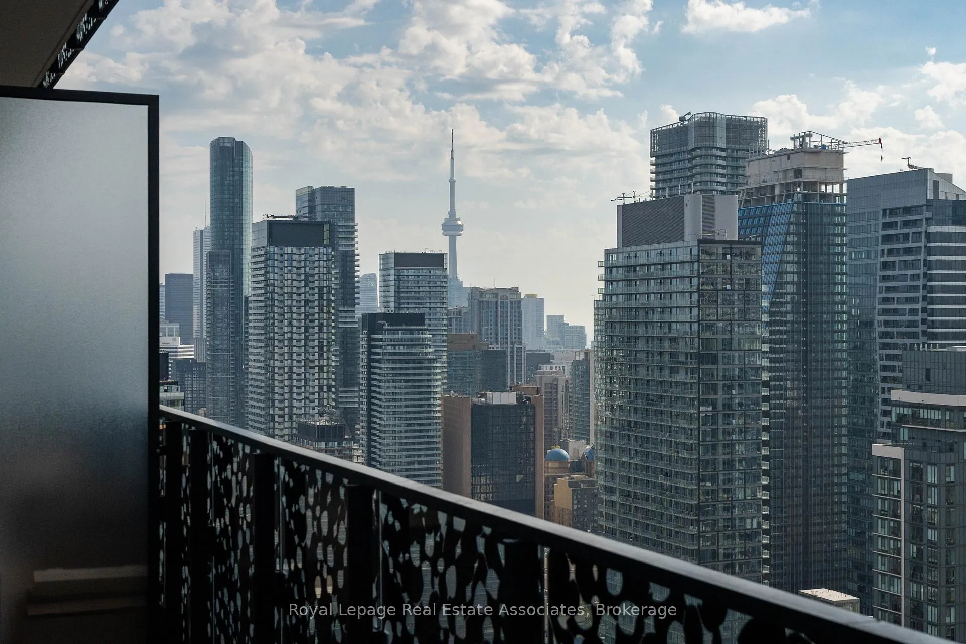 Photo 24 of Unit 3908, 55 Charles Street E, Toronto, Church-Yonge Corridor — HOMEH