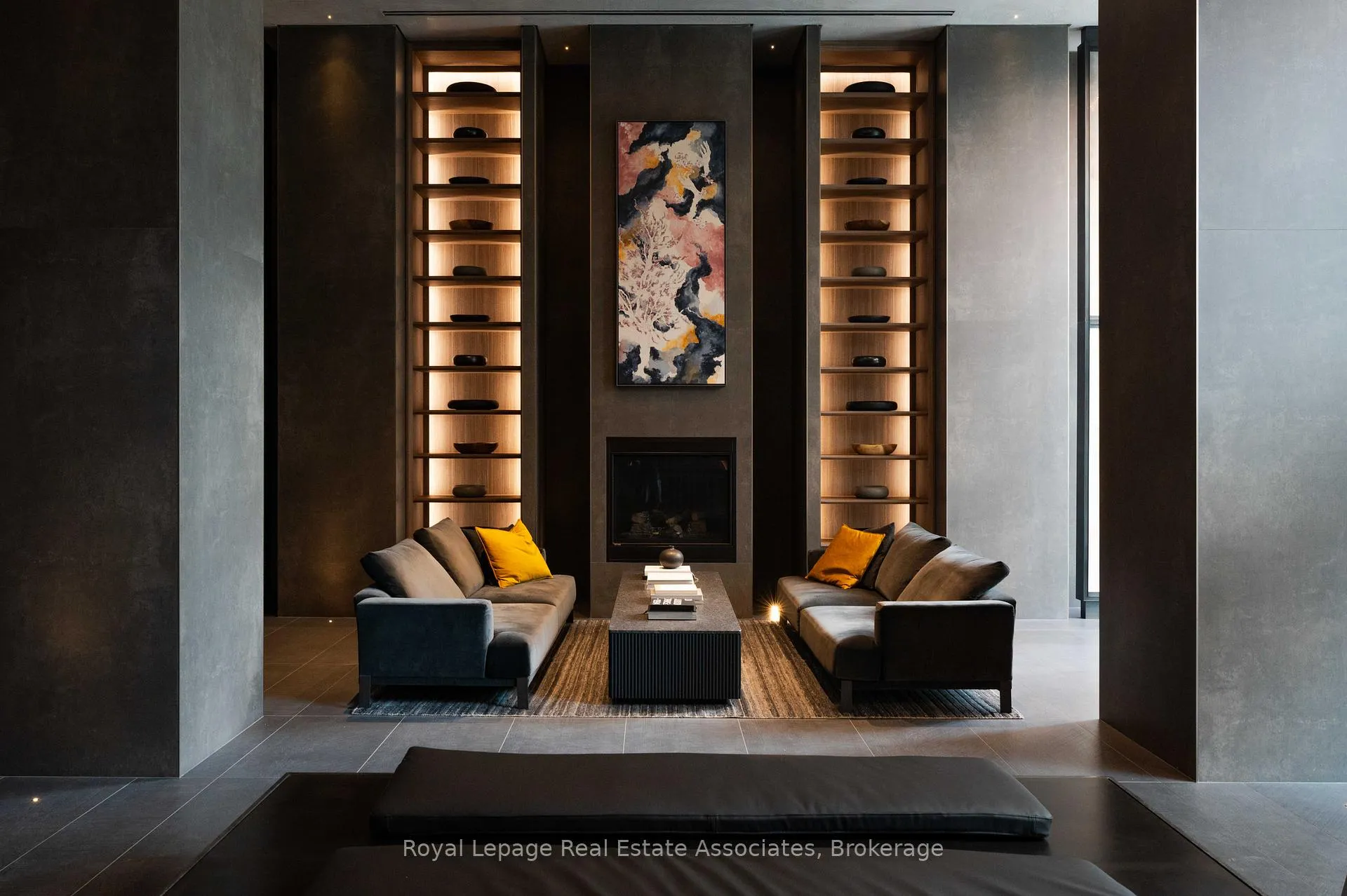 Photo 32 of Unit 3908, 55 Charles Street E, Toronto, Church-Yonge Corridor — HOMEH