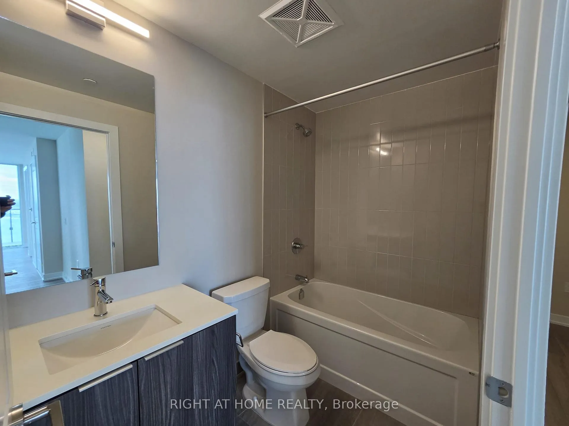 Photo 16 of Unit 3002, 15 Skyridge Drive, Brampton, Bram East — HOMEH