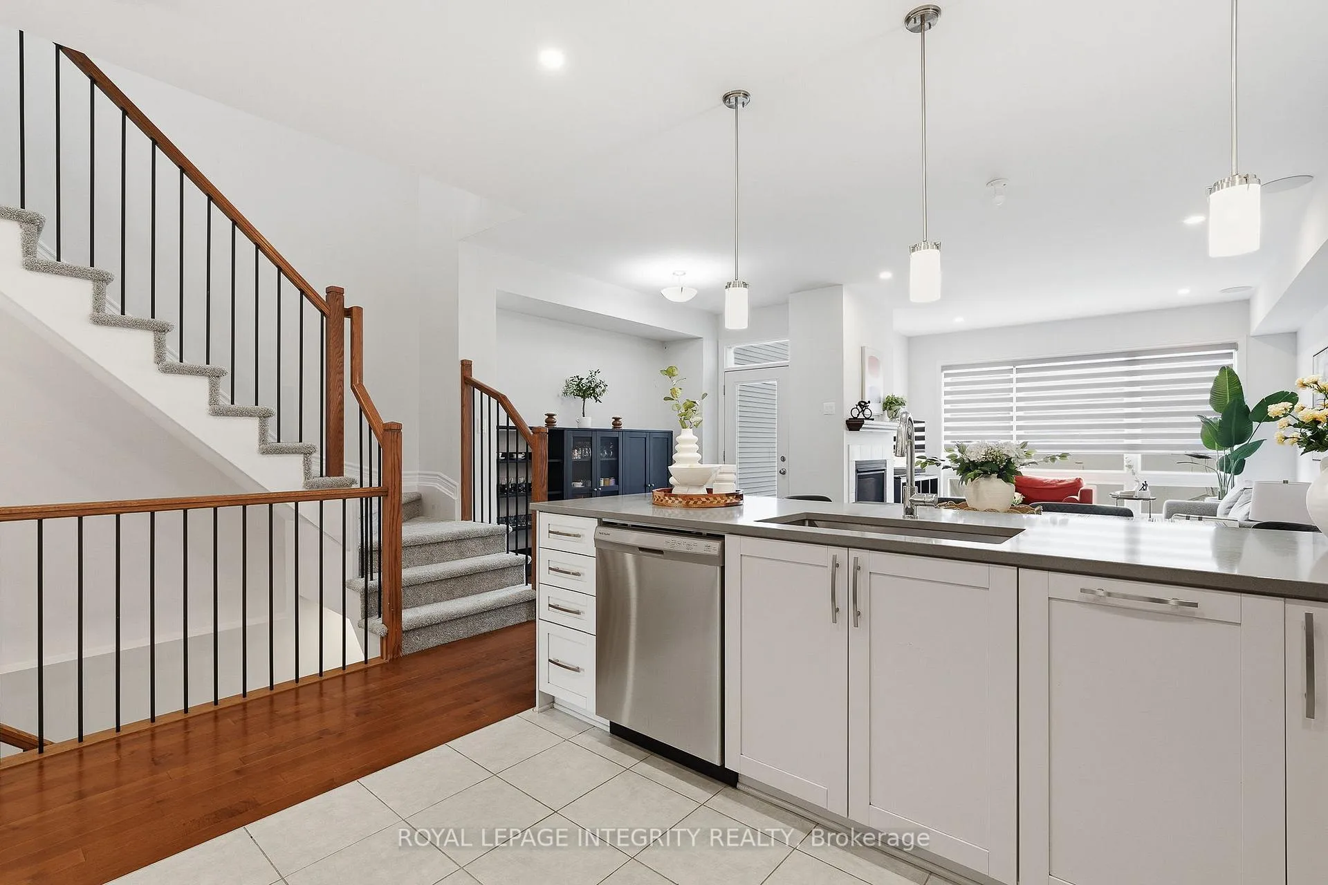 Photo 10 of 51 Bergschrund Walk, Ottawa, Mer Bleue/Bradley Estates/Anderson Park — HOMEH