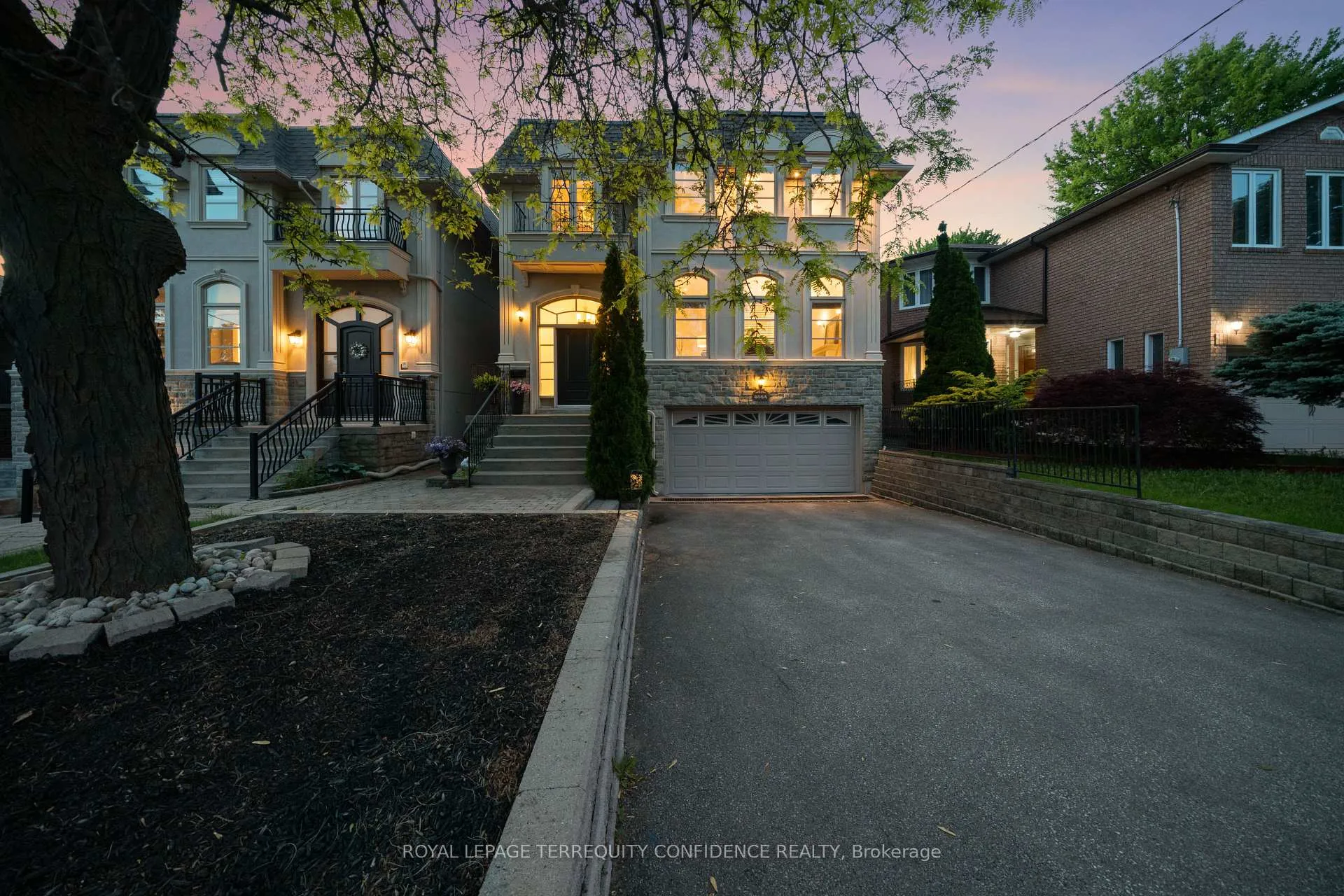 Photo of 466A Ellerslie Avenue