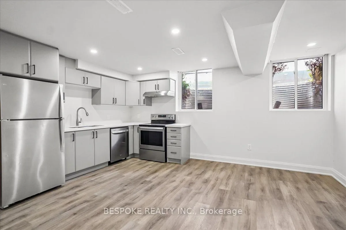 Photo 17 of Unit Bsmt, 163 Crombie Street, Clarington, Bowmanville — HOMEH
