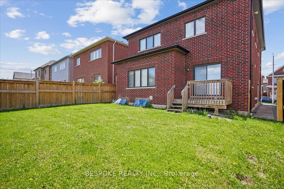 Photo 33 of Unit Bsmt, 163 Crombie Street, Clarington, Bowmanville — HOMEH