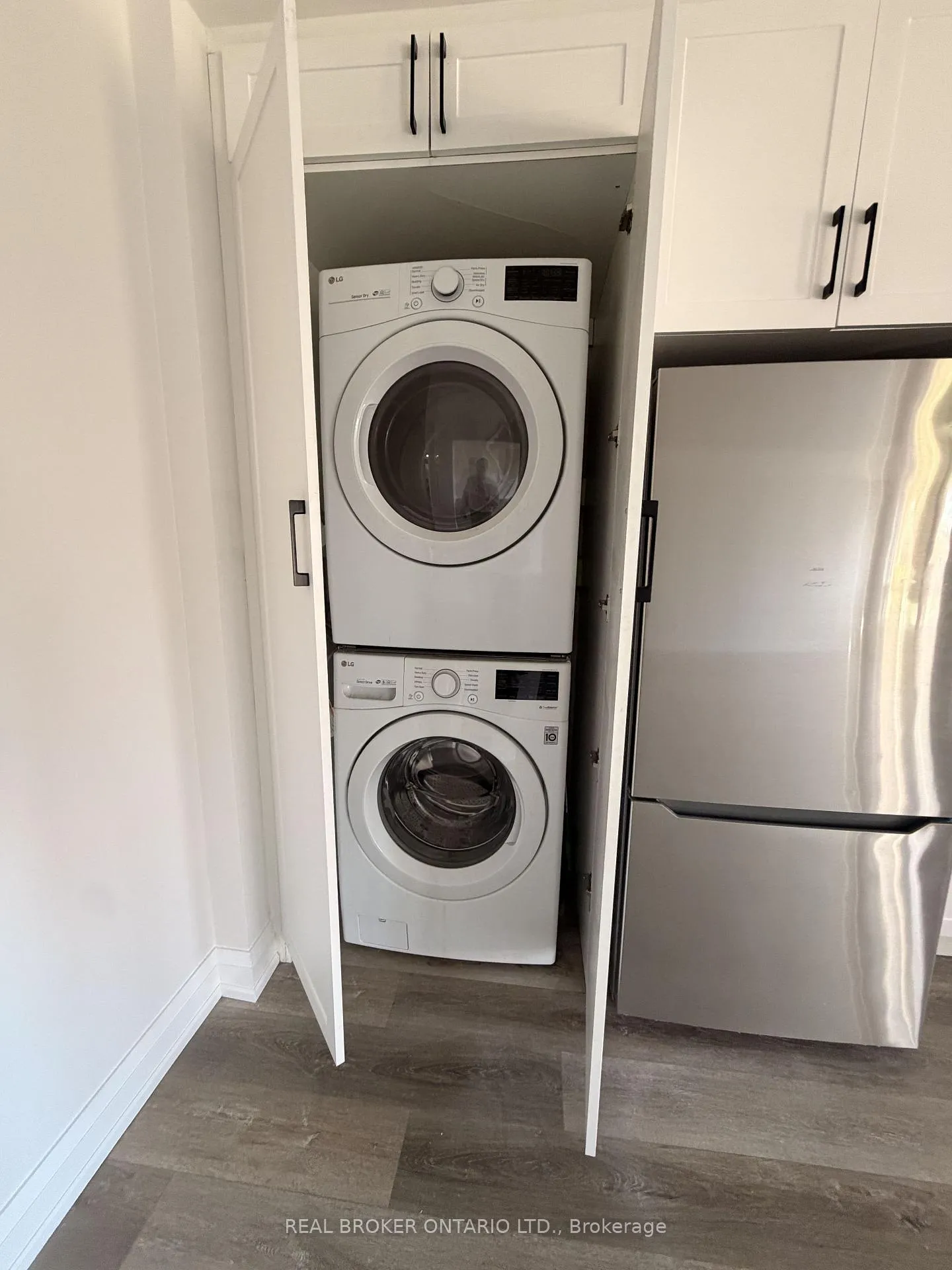 Photo 18 of Unit Main, 653 Athol Street E, Oshawa, Donevan — HOMEH