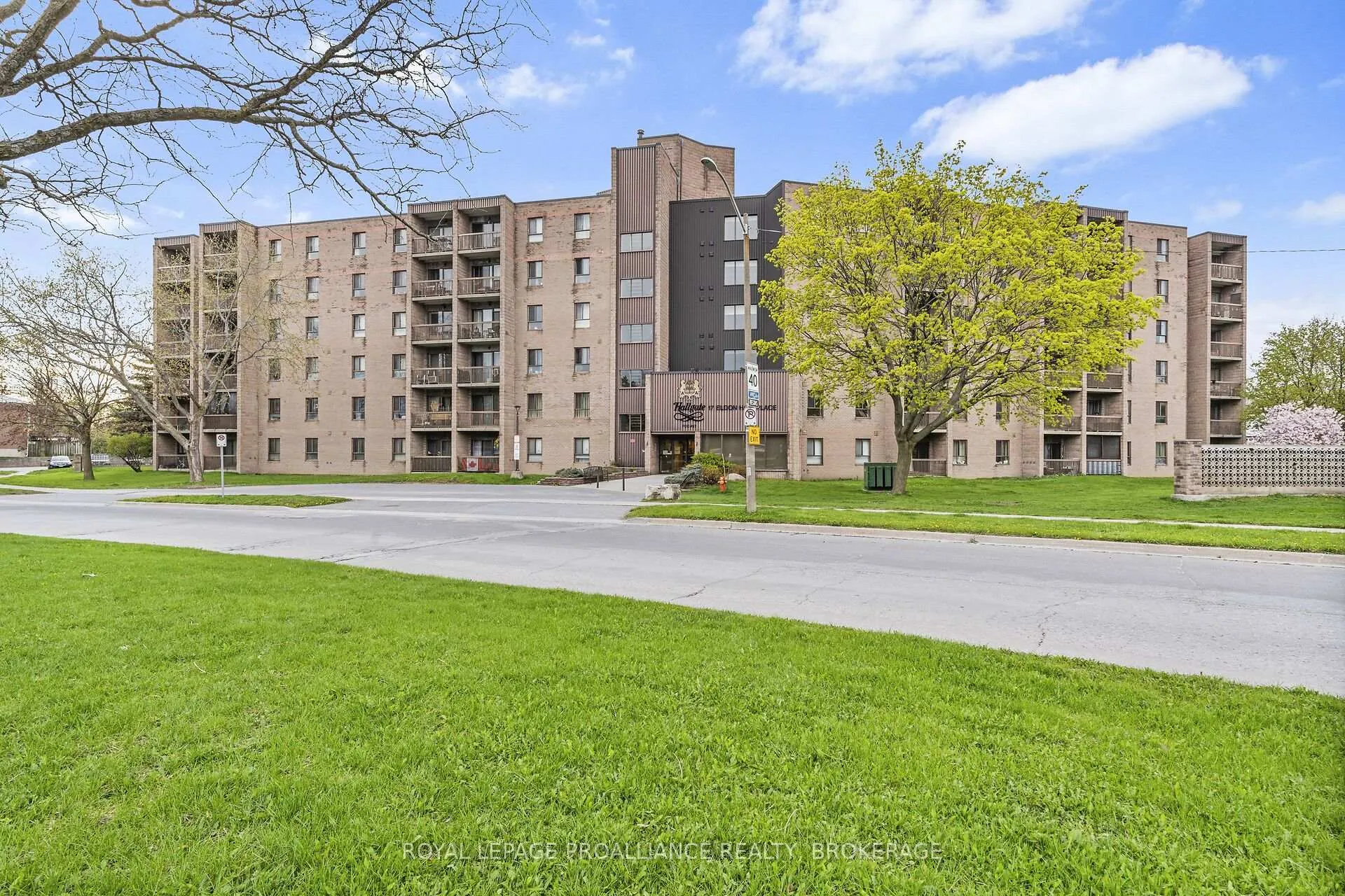 Photo 1 of Unit 206, 17 Eldon Hall Place, Kingston, Central City West — HOMEH