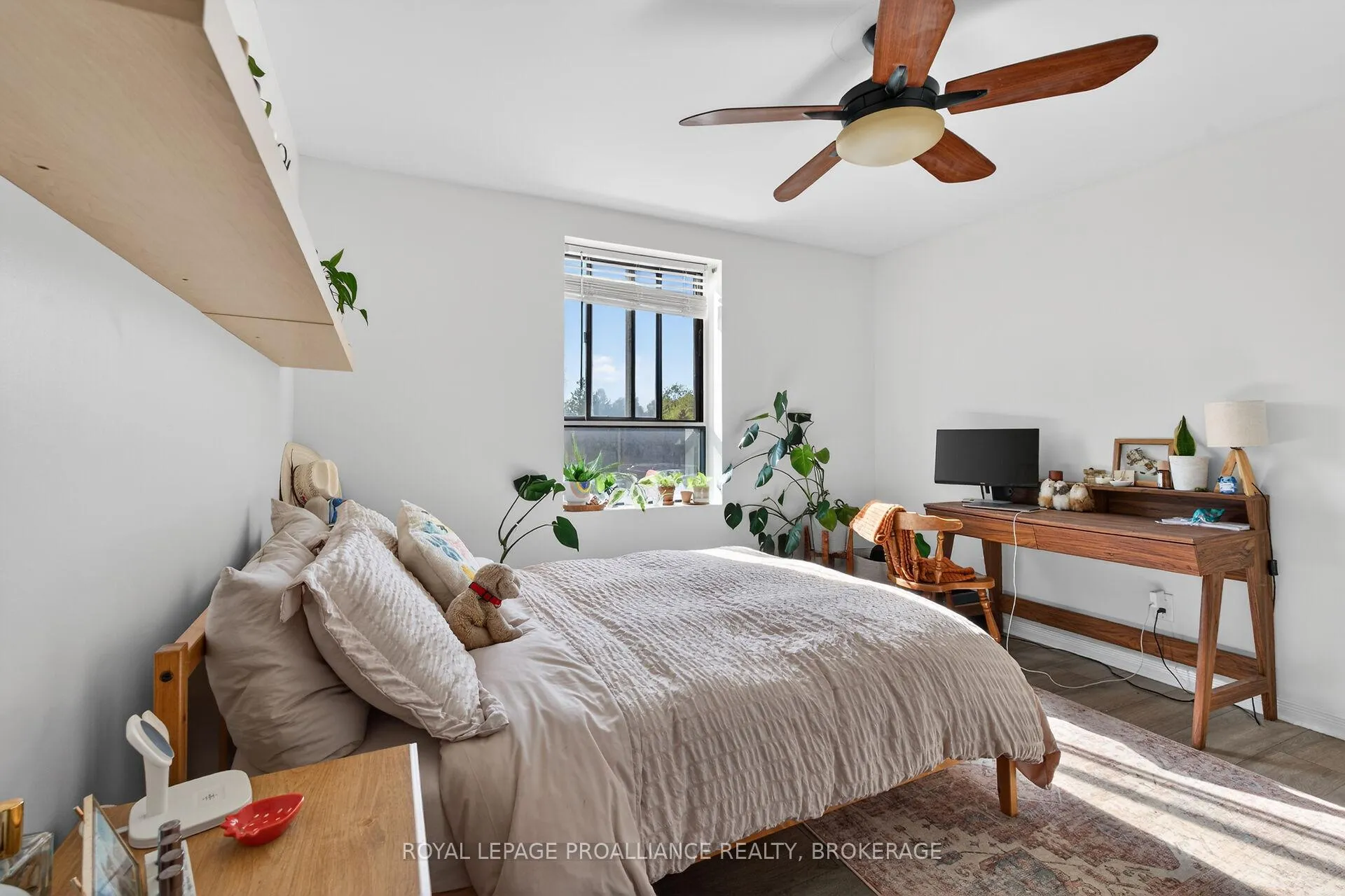 Photo 14 of Unit 206, 17 Eldon Hall Place, Kingston, Central City West — HOMEH