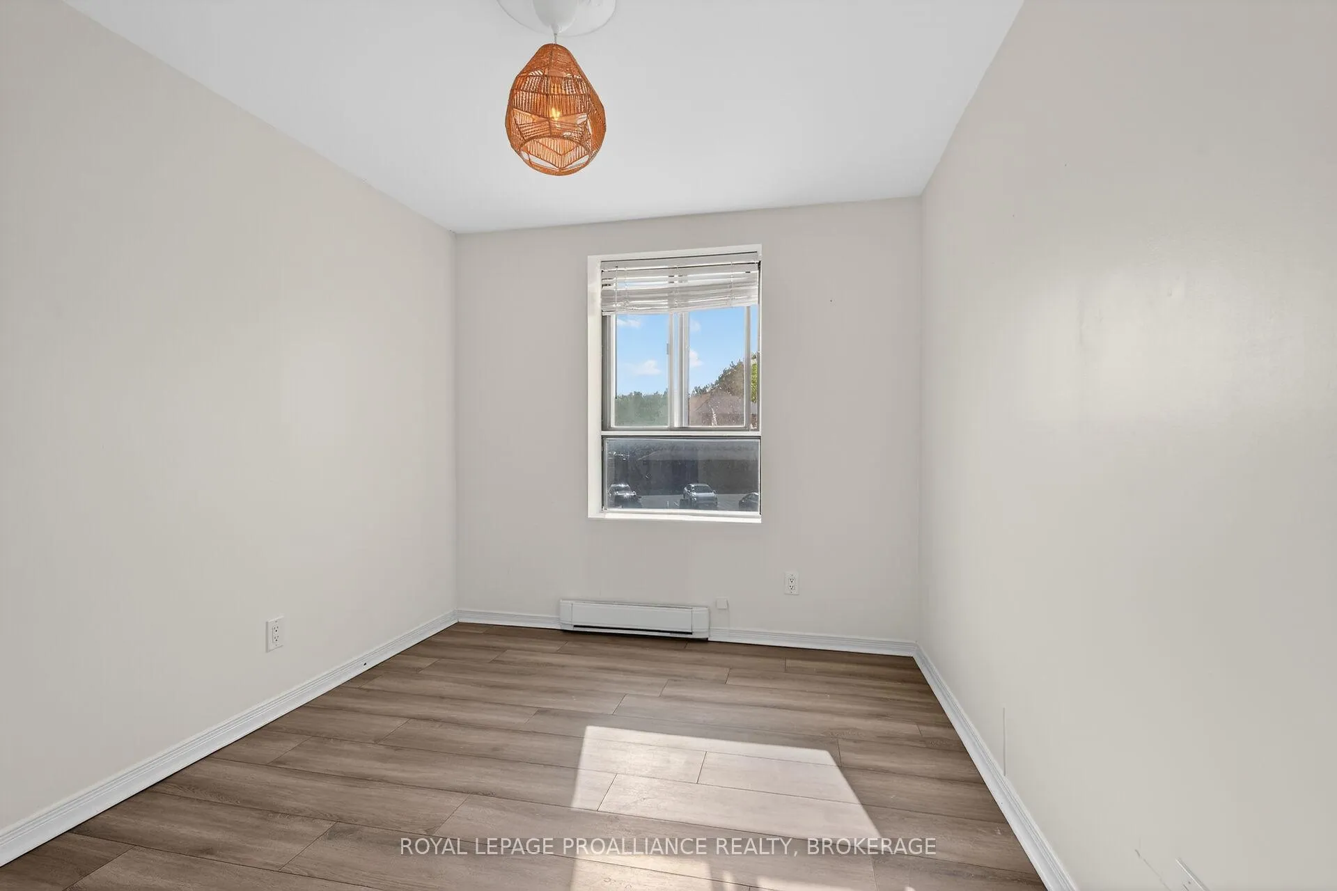 Photo 17 of Unit 206, 17 Eldon Hall Place, Kingston, Central City West — HOMEH