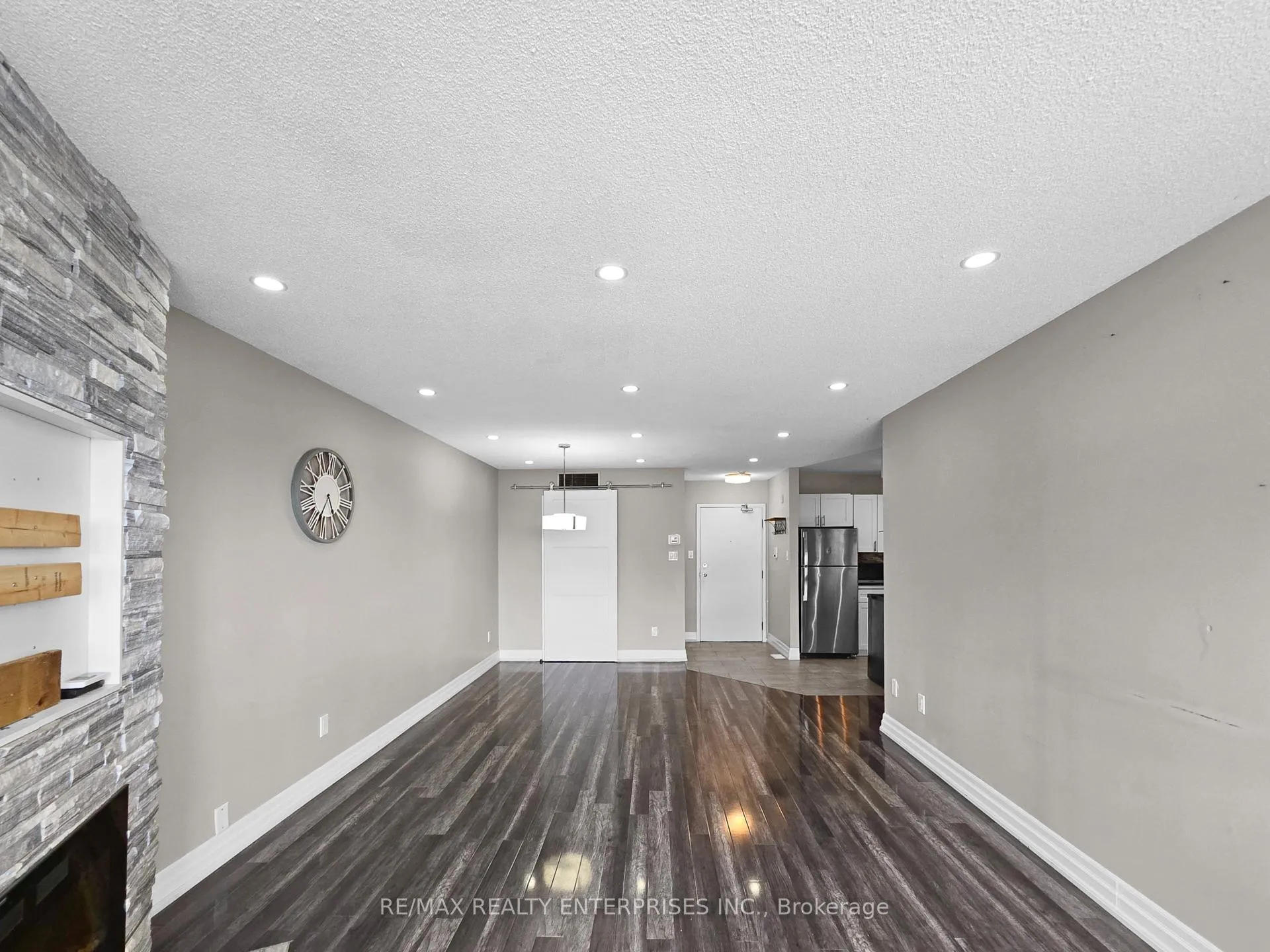 Photo 6 of Unit 204, 120 Bell Farm Road N, Barrie, Alliance — HOMEH