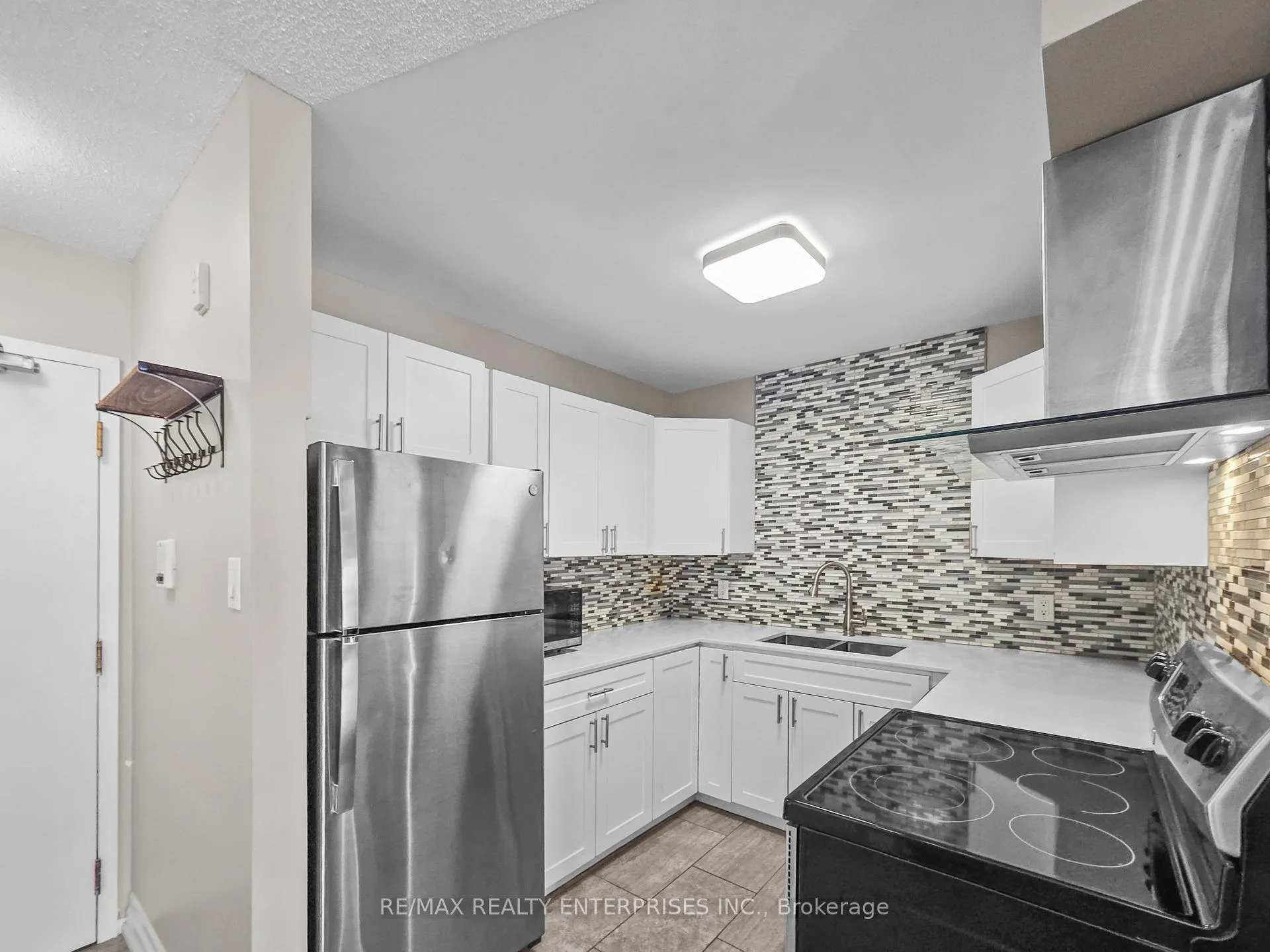 Photo 9 of Unit 204, 120 Bell Farm Road N, Barrie, Alliance — HOMEH