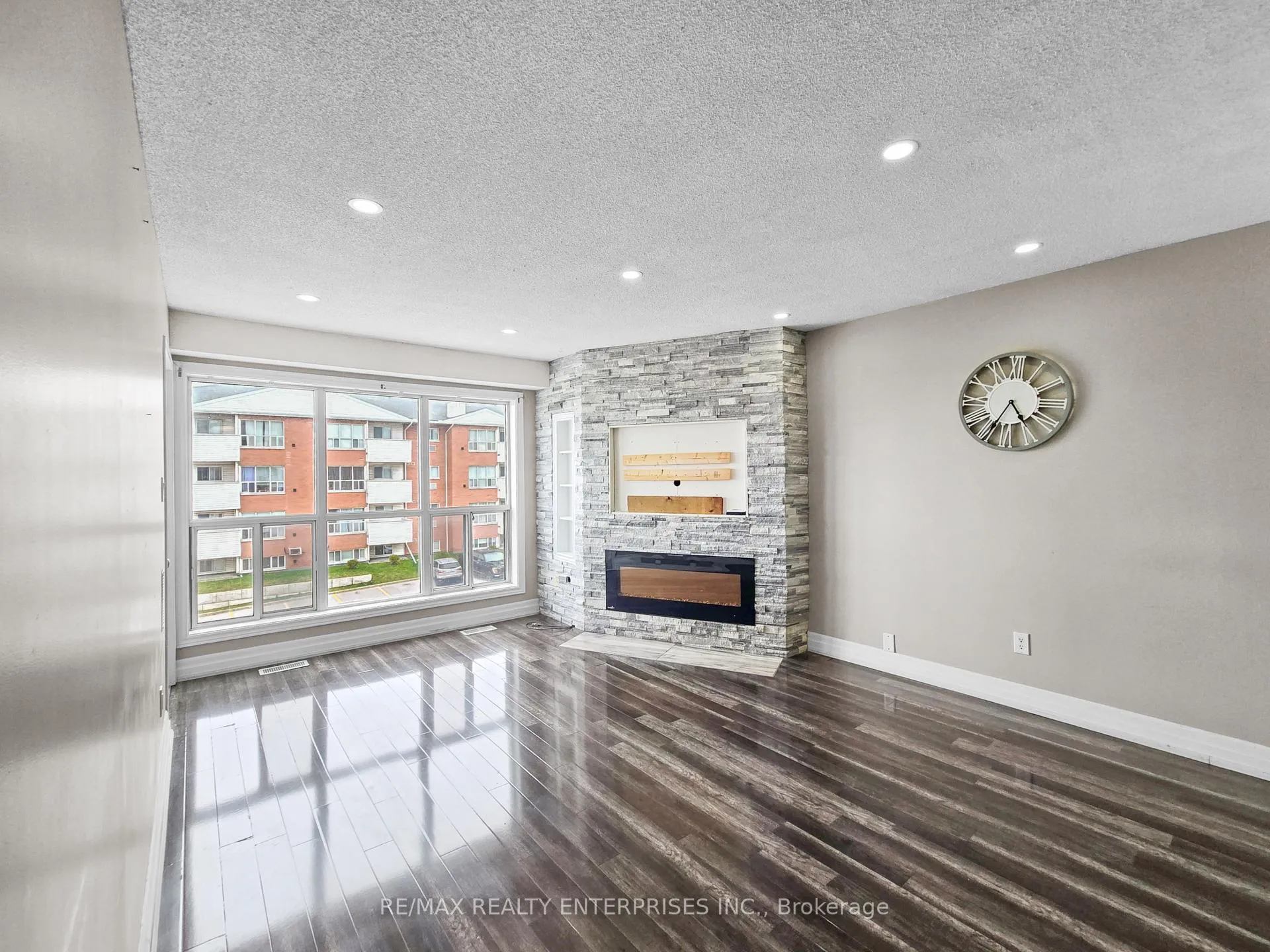 Photo 22 of Unit 204, 120 Bell Farm Road N, Barrie, Alliance — HOMEH
