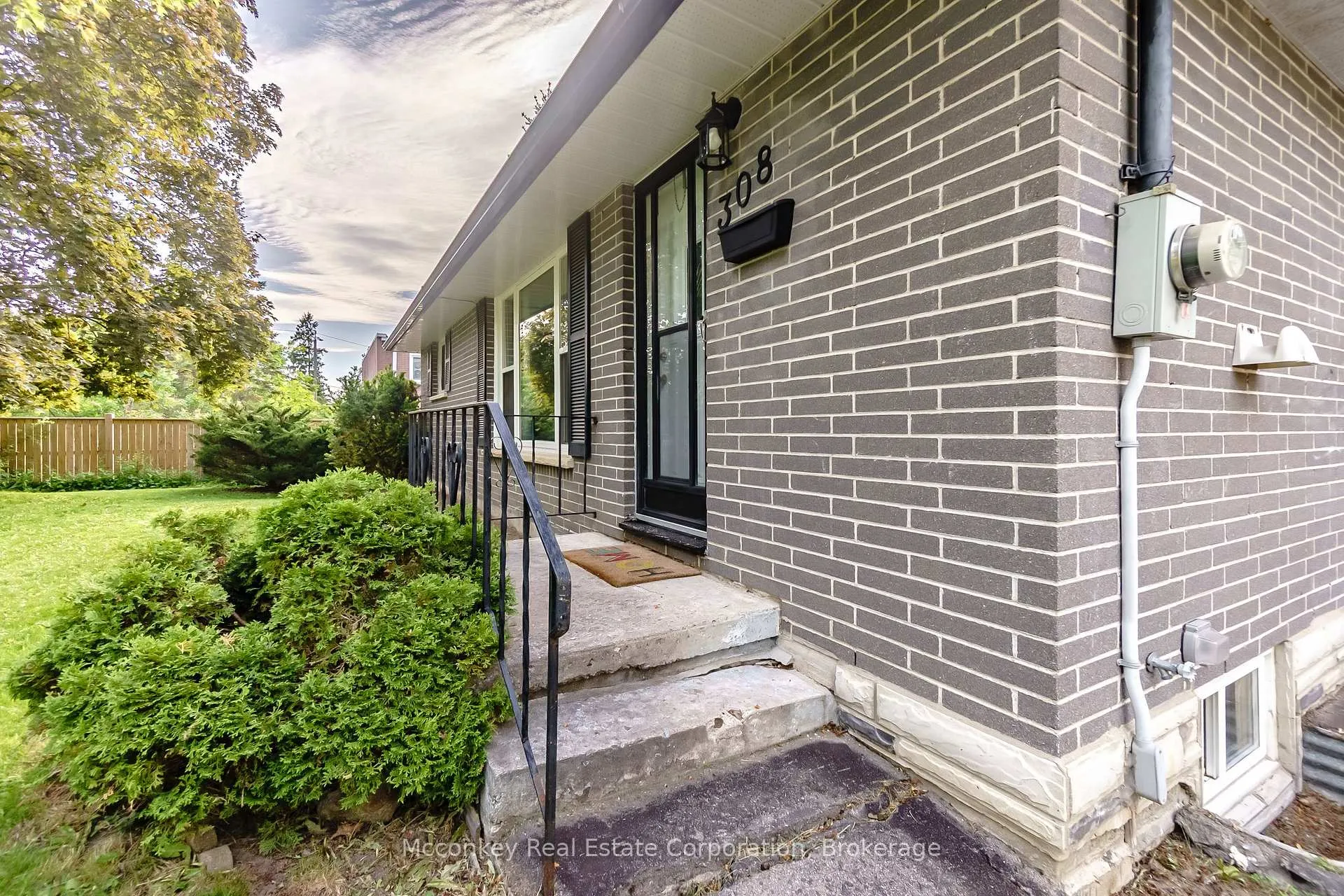 Photo 6 of 308 Collison Avenue, Peterborough, Ashburnham Ward 4 — HOMEH