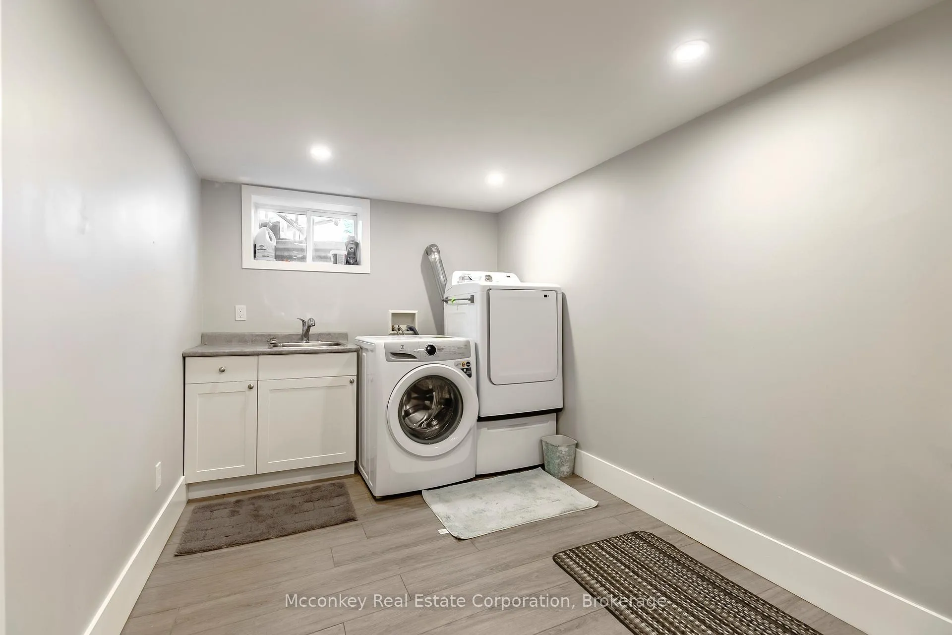 Photo 30 of 308 Collison Avenue, Peterborough, Ashburnham Ward 4 — HOMEH