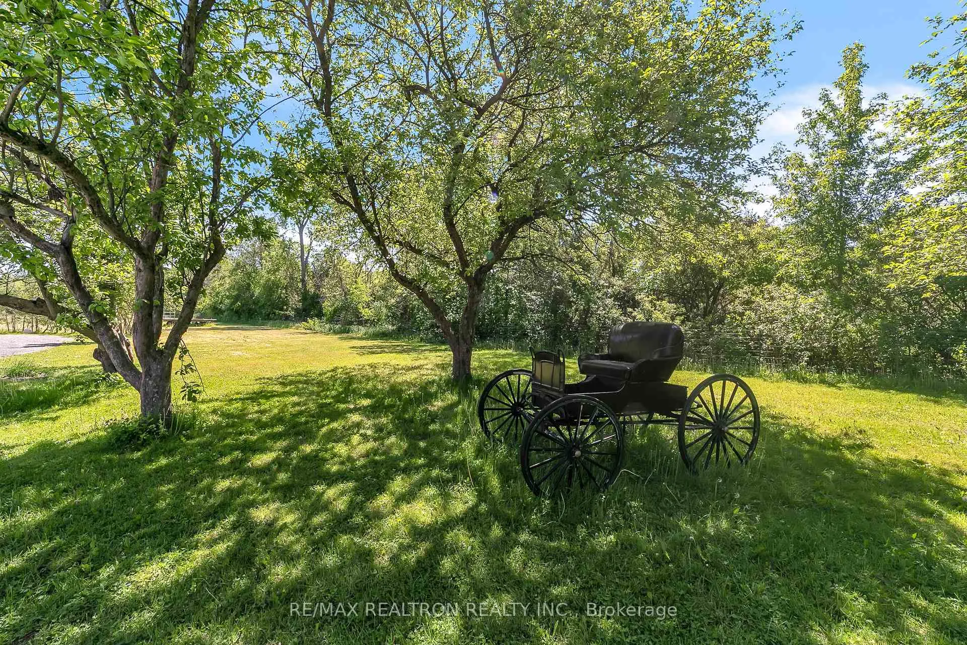 Photo 25 of 18367 Keele Street, King, Rural King — HOMEH