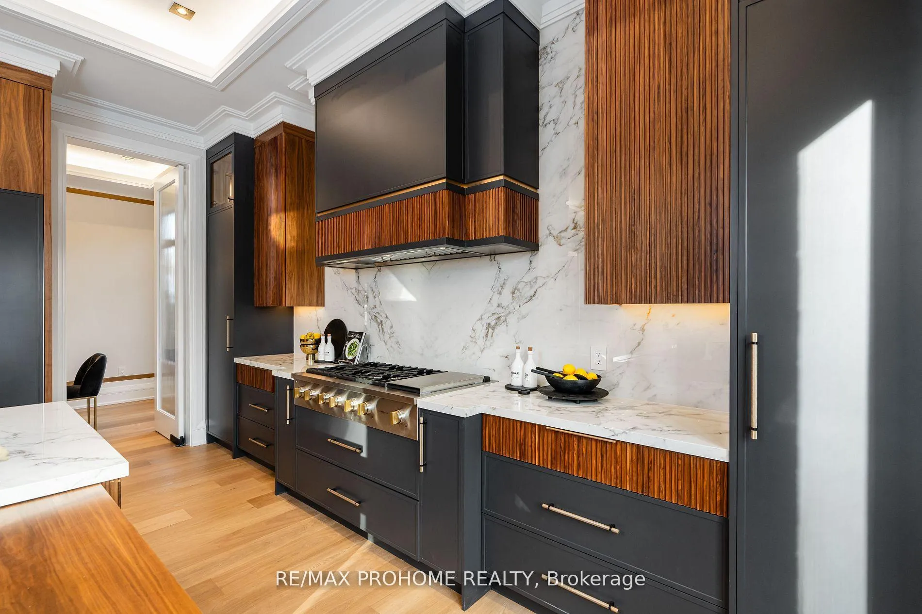 Photo 21 of 29 Pomander Road, Markham, Unionville — HOMEH
