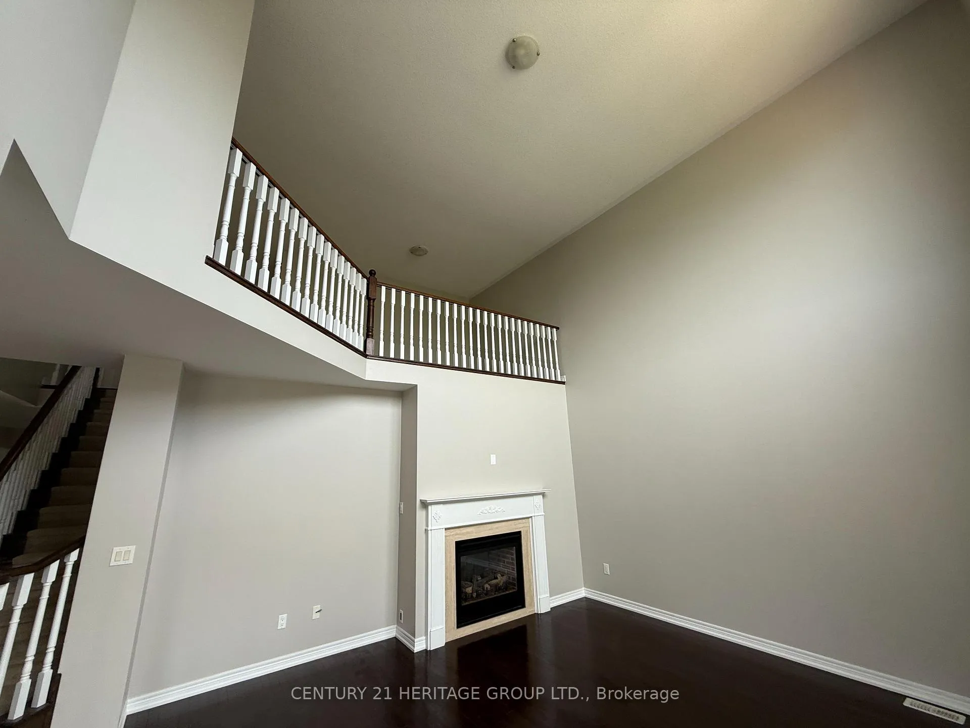 Photo 3 of 320 Shipway Avenue, Clarington, Newcastle — HOMEH