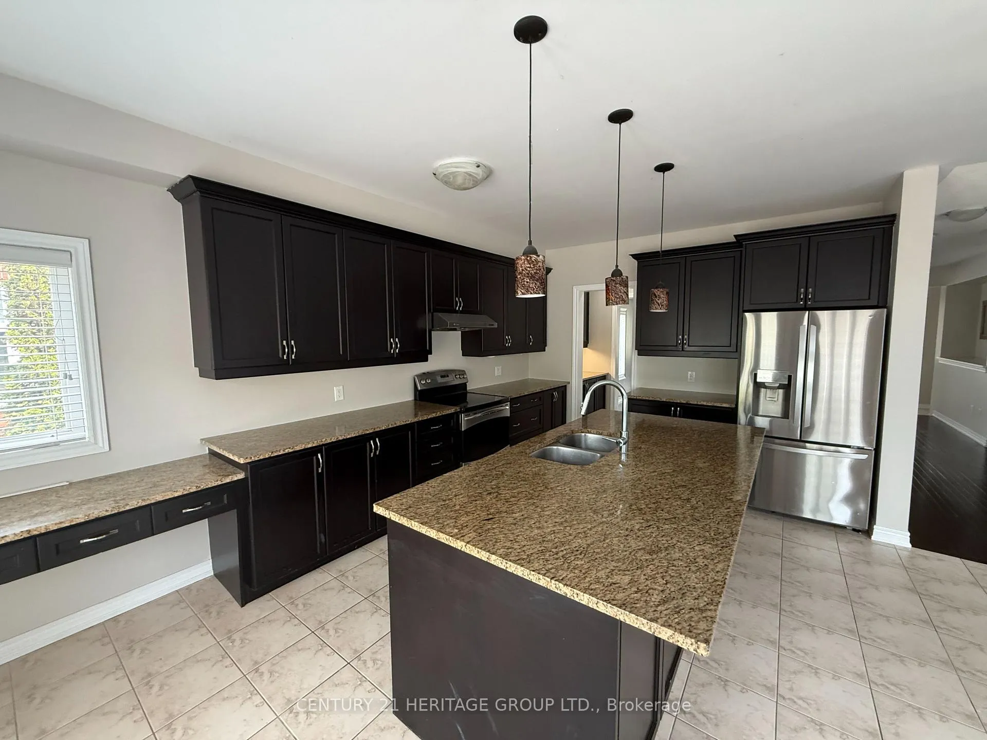 Photo 5 of 320 Shipway Avenue, Clarington, Newcastle — HOMEH