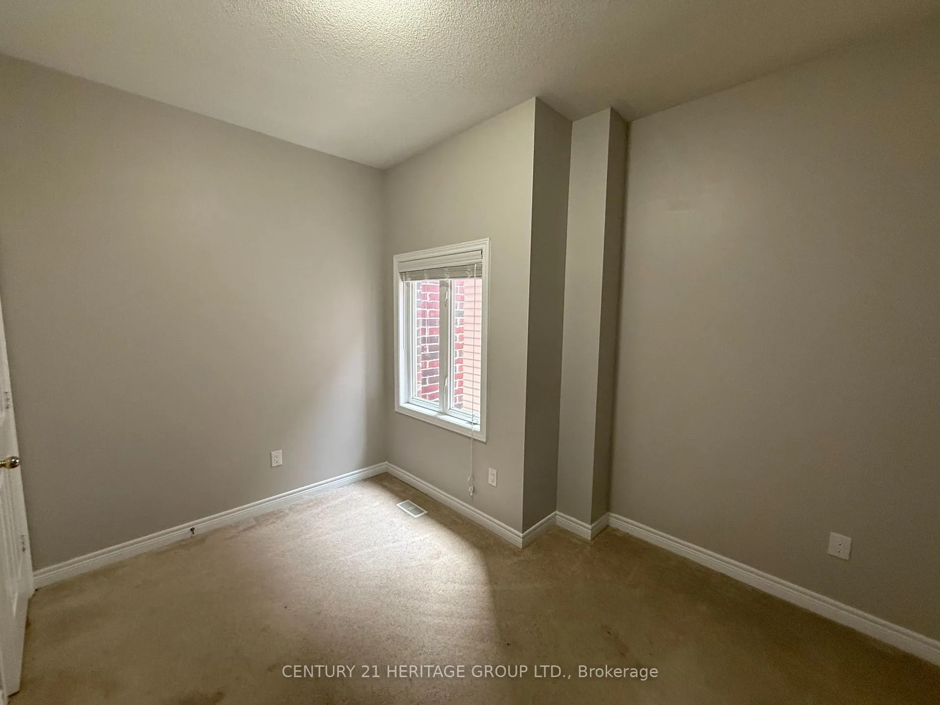 Photo 21 of 320 Shipway Avenue, Clarington, Newcastle — HOMEH