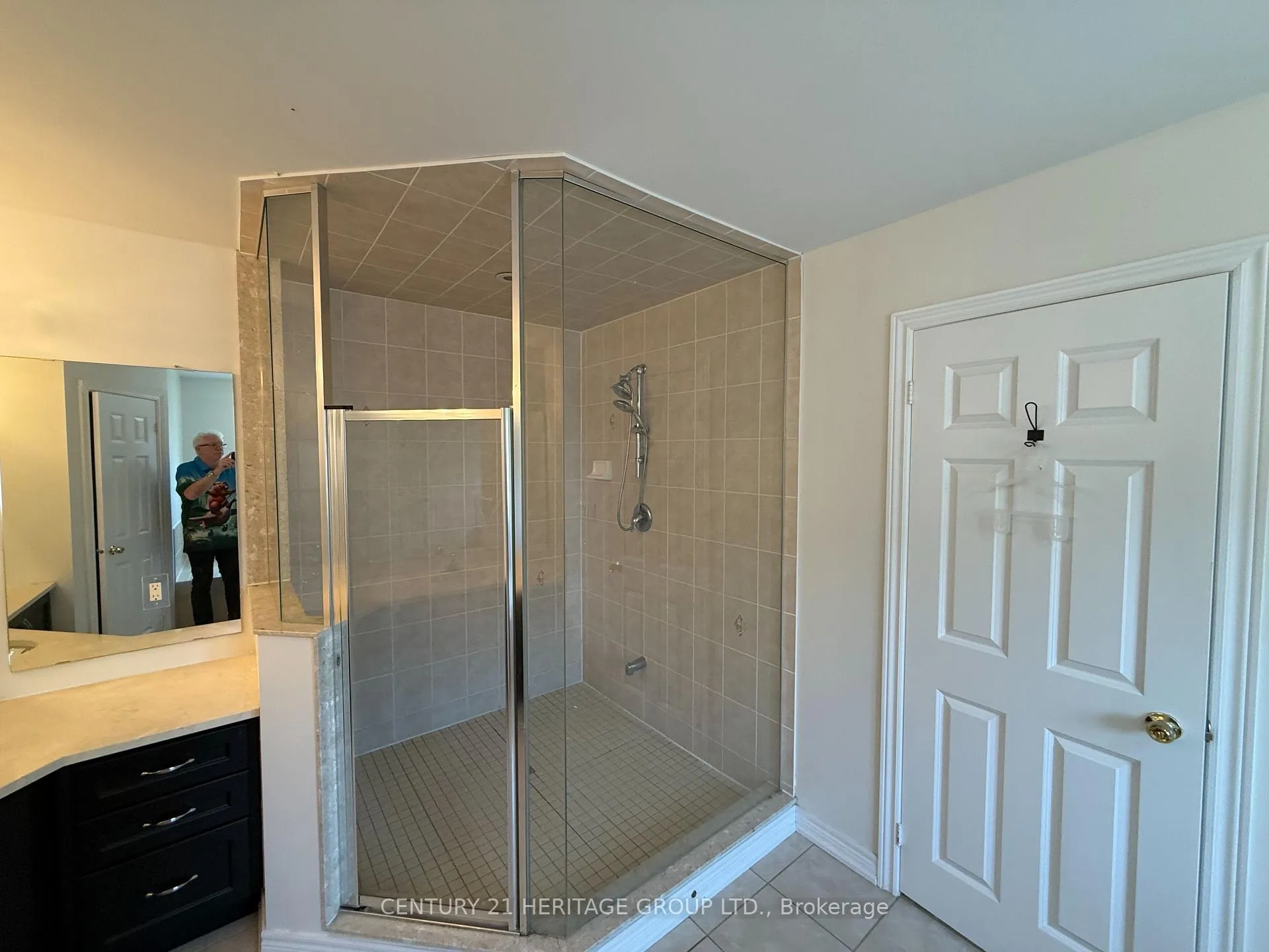 Photo 28 of 320 Shipway Avenue, Clarington, Newcastle — HOMEH