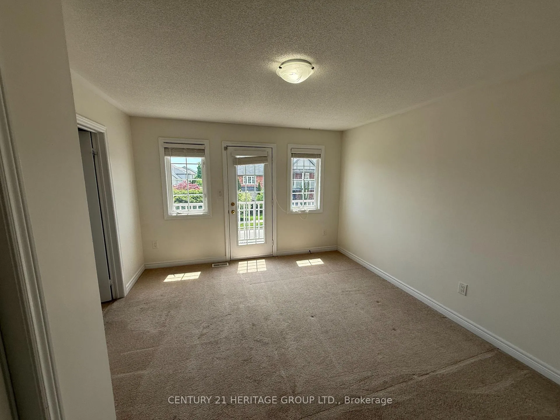 Photo 32 of 320 Shipway Avenue, Clarington, Newcastle — HOMEH
