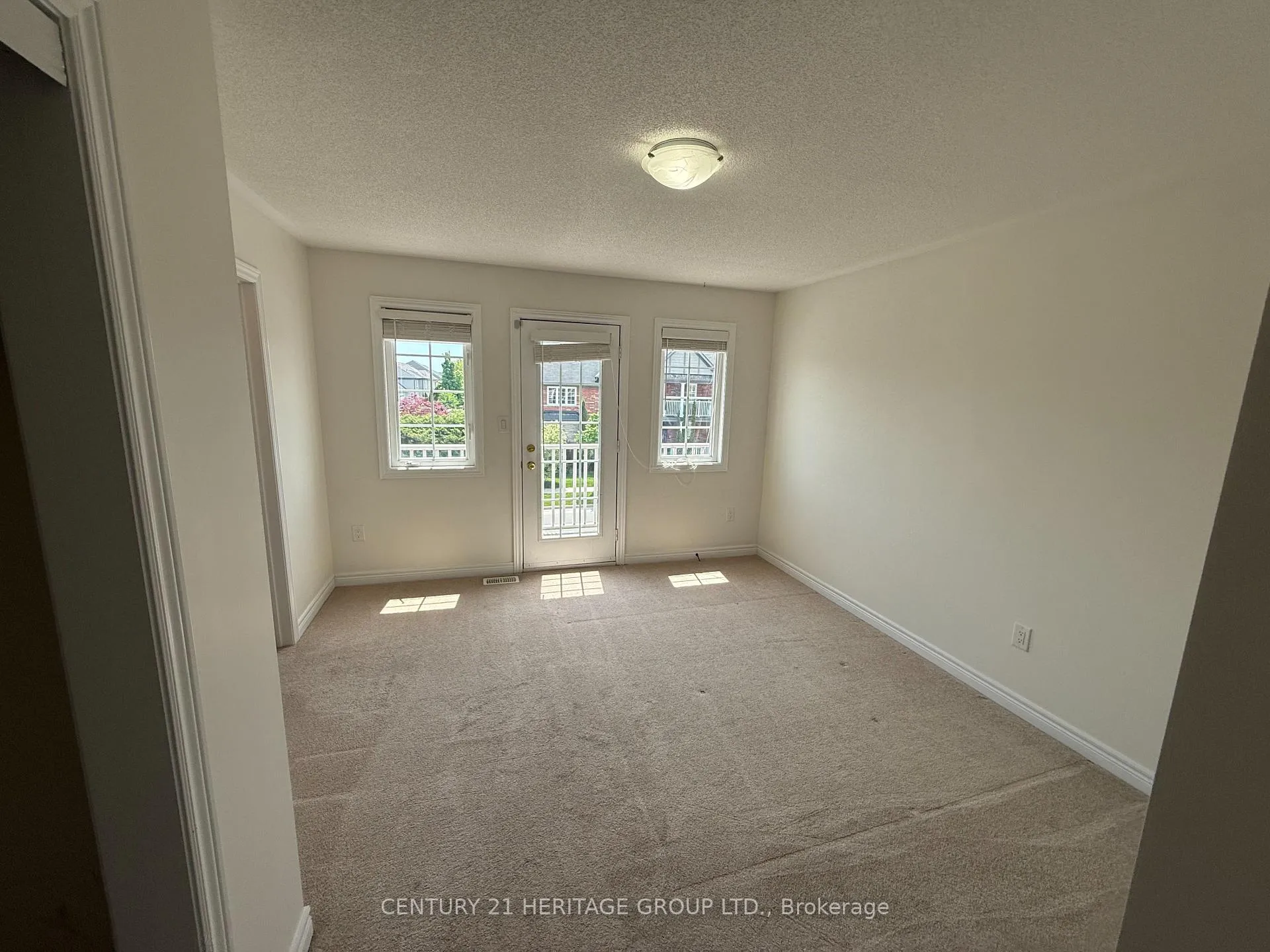Photo 35 of 320 Shipway Avenue, Clarington, Newcastle — HOMEH