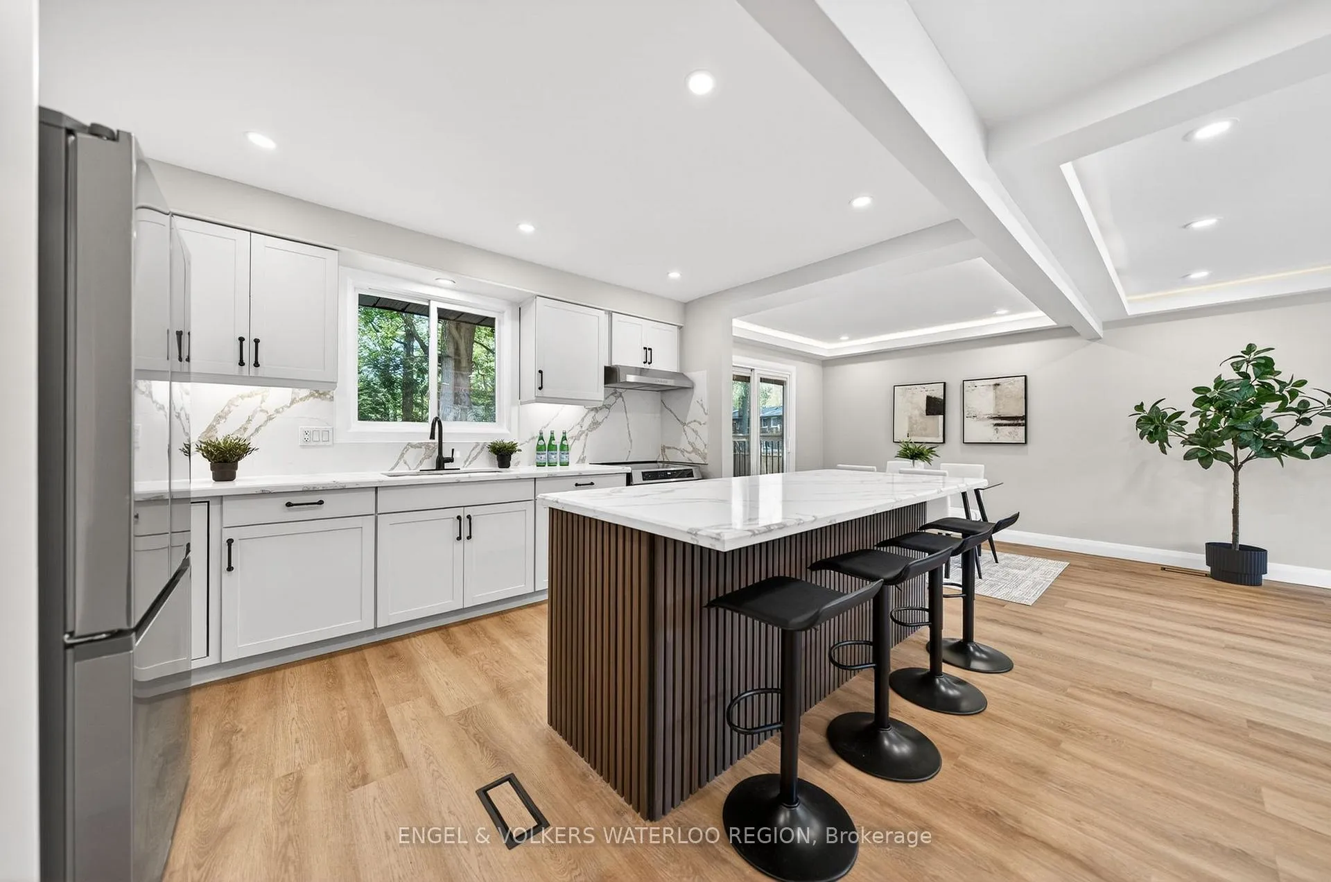 Photo 16 of 627 Glen Forrest Boulevard, Waterloo — HOMEH