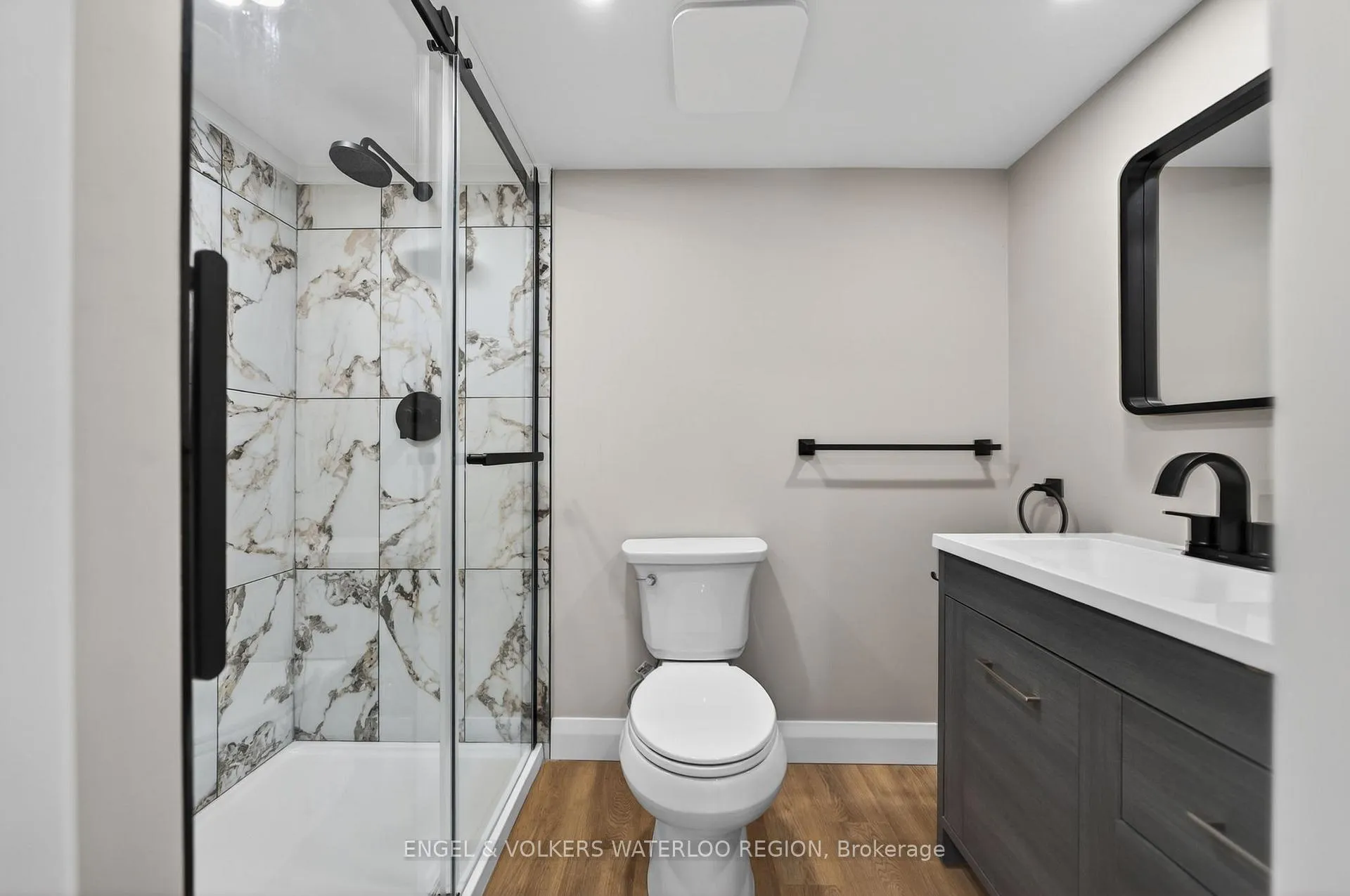 Photo 30 of 627 Glen Forrest Boulevard, Waterloo — HOMEH