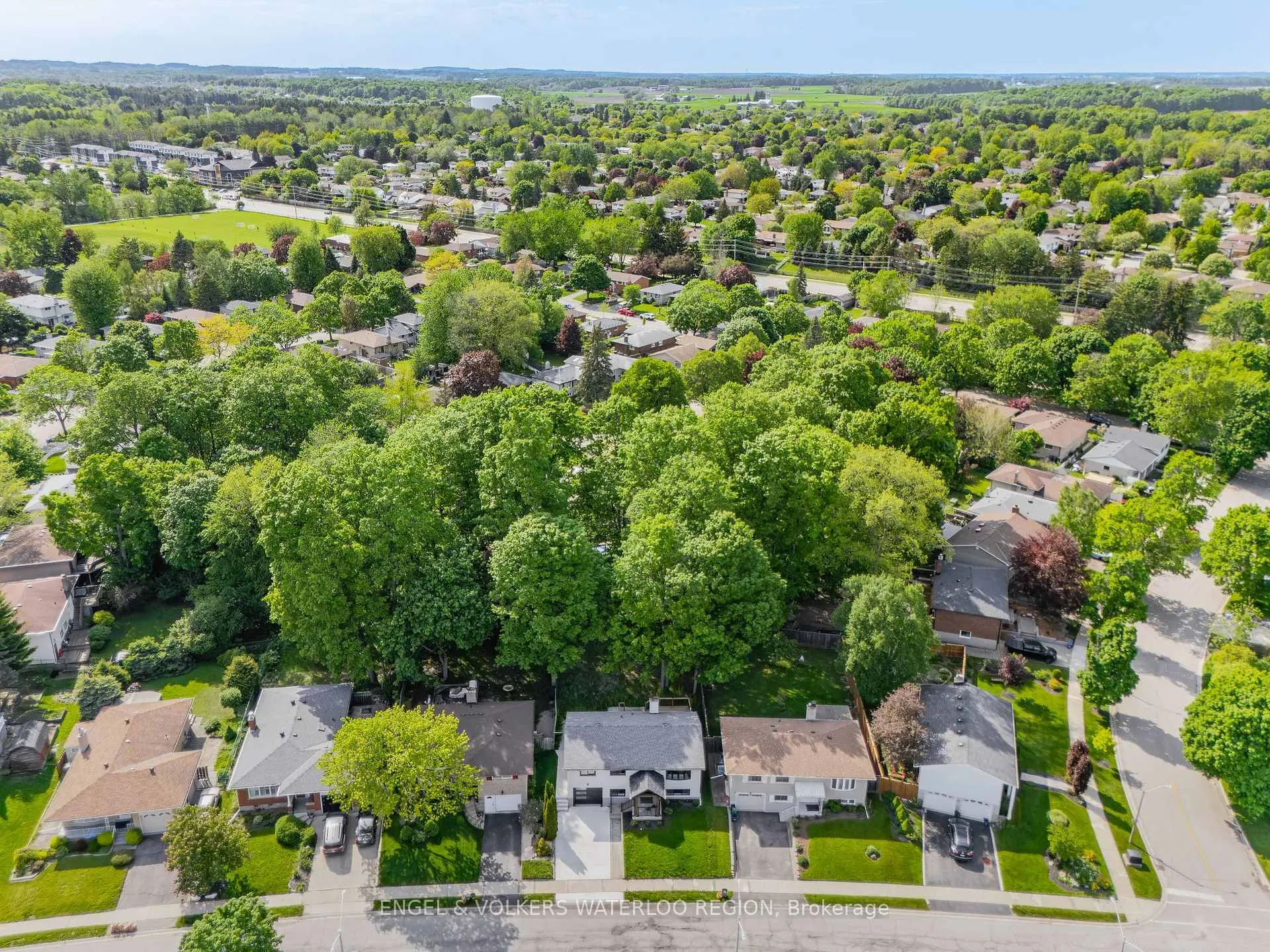 Photo 42 of 627 Glen Forrest Boulevard, Waterloo — HOMEH