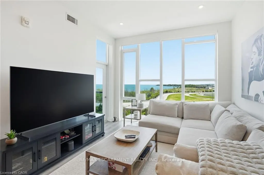 Photo 1 of Unit 619, 16 Concord Place, Grimsby, Grimsby Beach — HOMEH