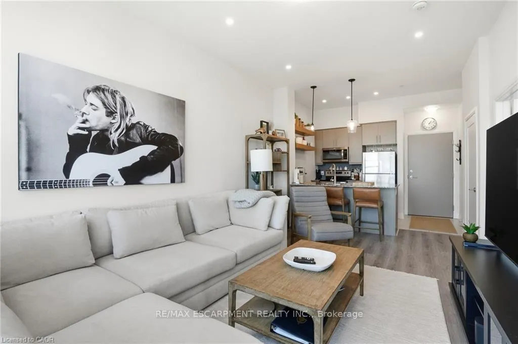 Photo 2 of Unit 619, 16 Concord Place, Grimsby, Grimsby Beach — HOMEH