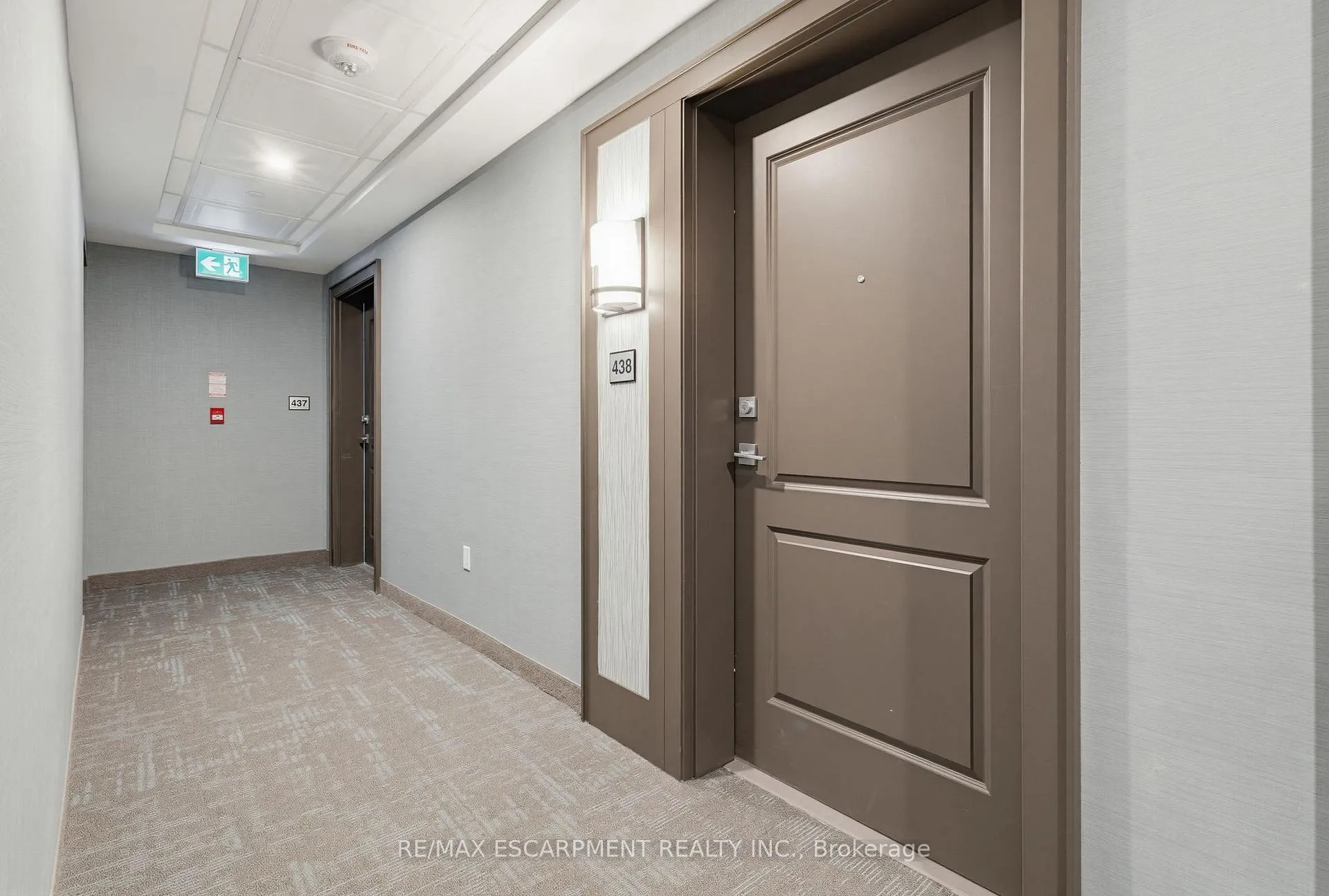 Photo 7 of Unit 438, 10 Mallard Trail, Hamilton, Waterdown — HOMEH