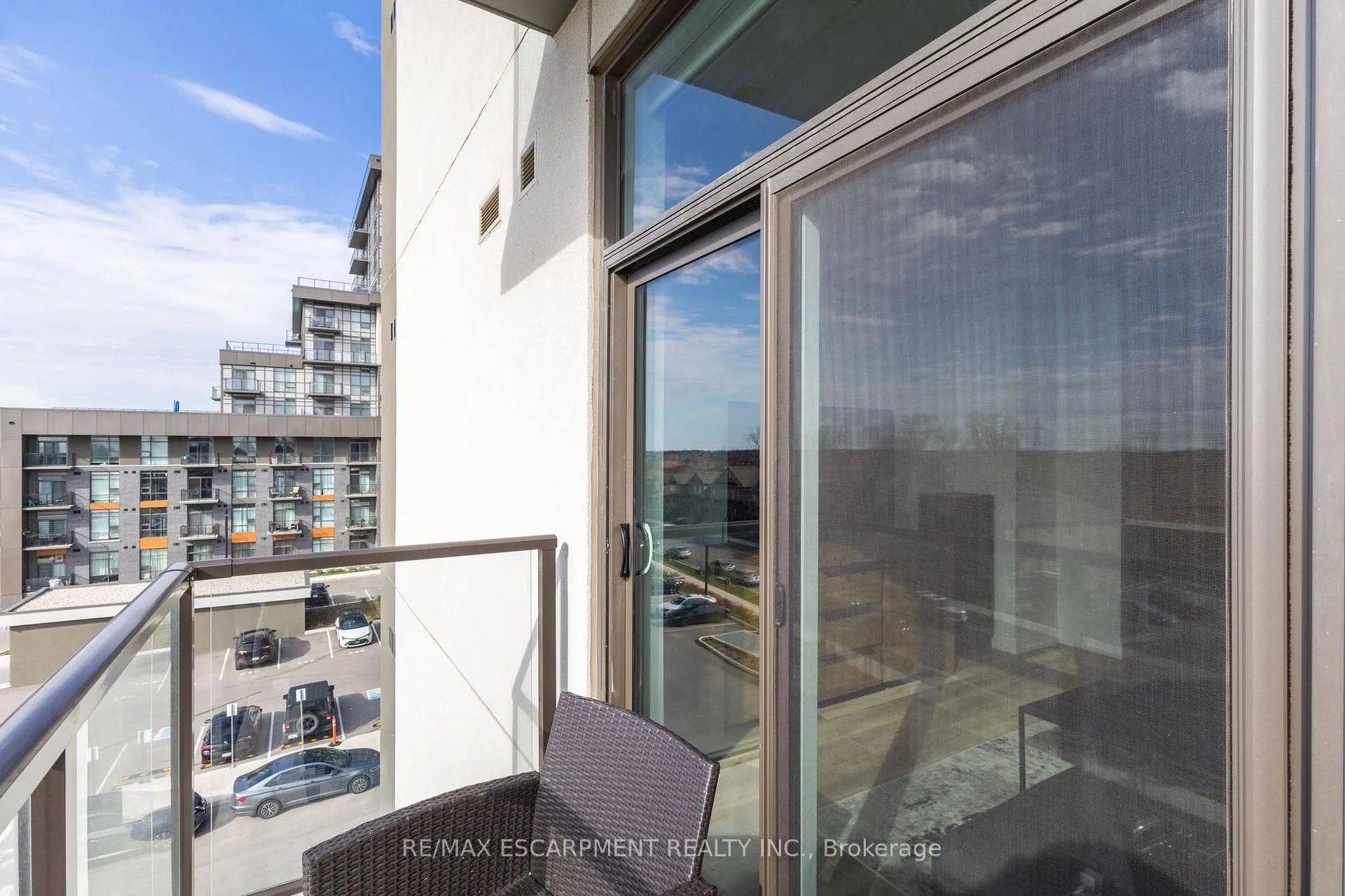 Photo 24 of Unit 438, 10 Mallard Trail, Hamilton, Waterdown — HOMEH