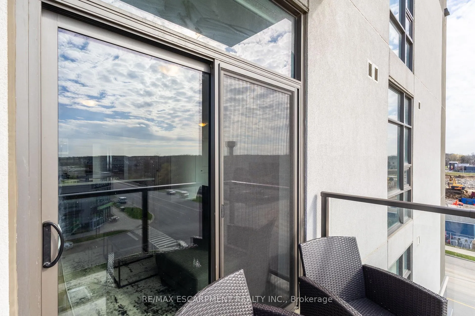 Photo 31 of Unit 438, 10 Mallard Trail, Hamilton, Waterdown — HOMEH