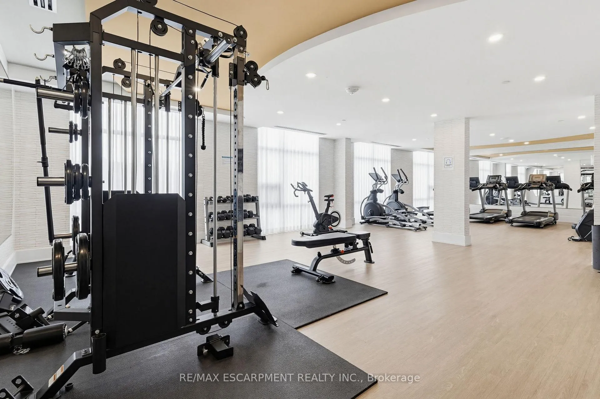 Photo 32 of Unit 438, 10 Mallard Trail, Hamilton, Waterdown — HOMEH