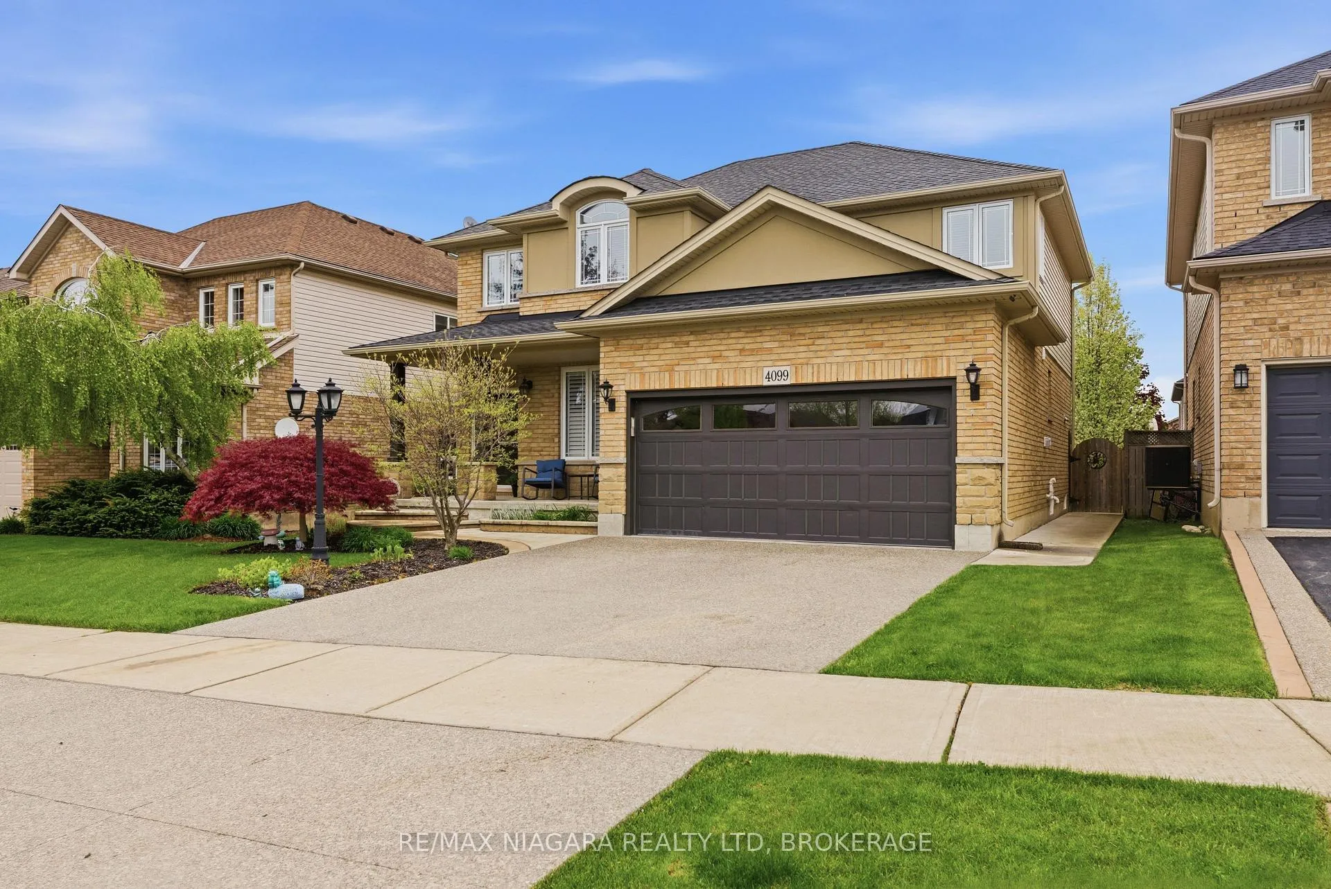 Front of 4099 Highland Park Drive