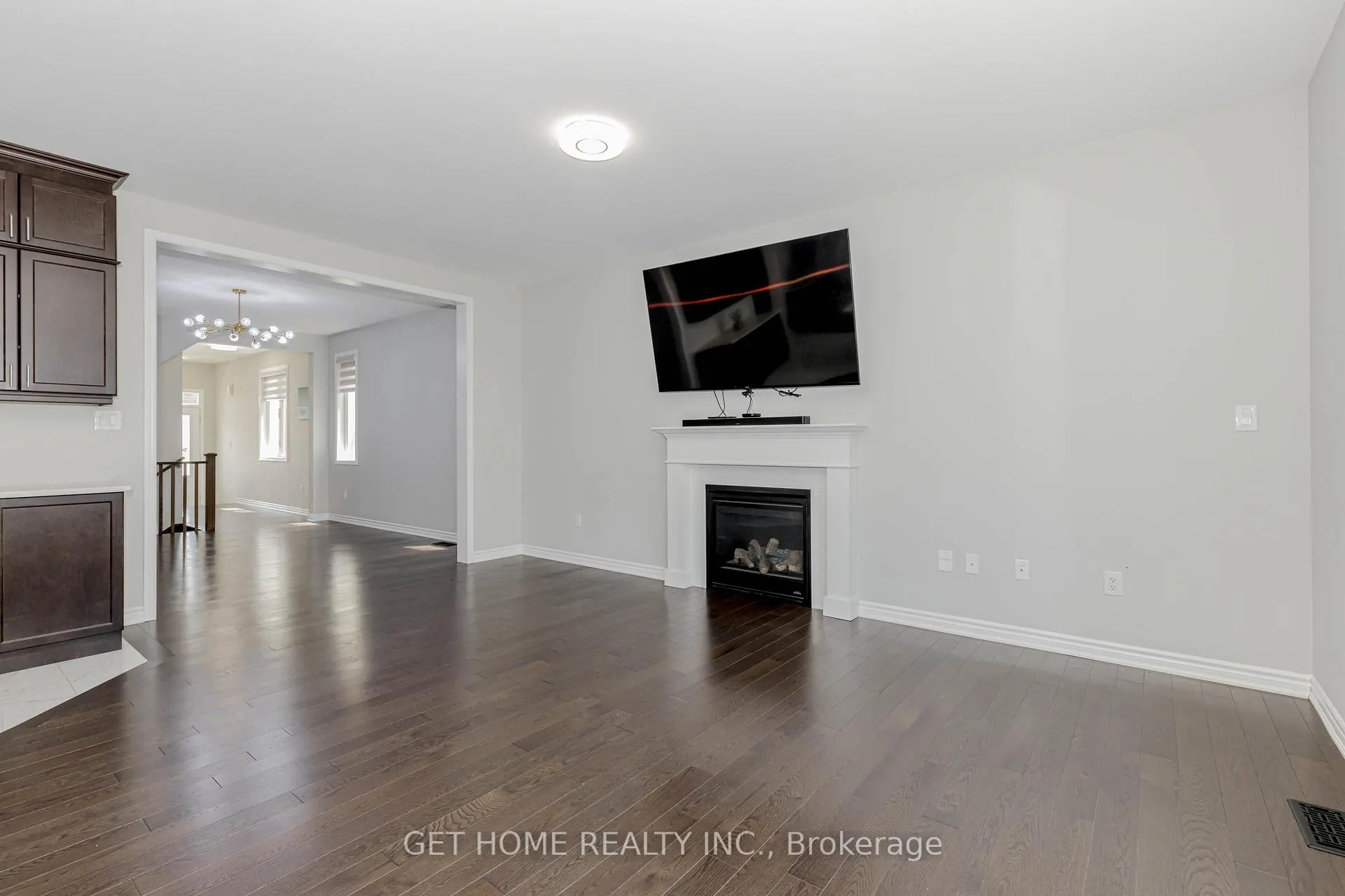 Photo 11 of 1338 Kovachik Boulevard, Milton, Walker — HOMEH