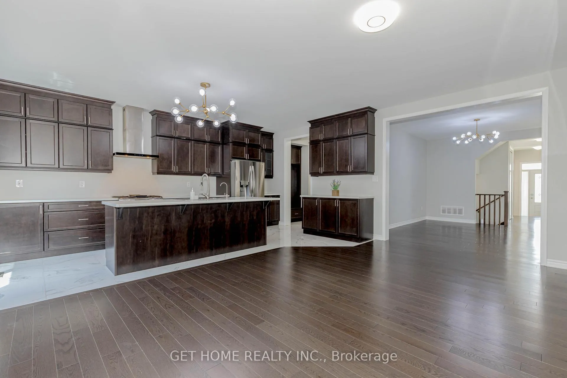 Photo 12 of 1338 Kovachik Boulevard, Milton, Walker — HOMEH
