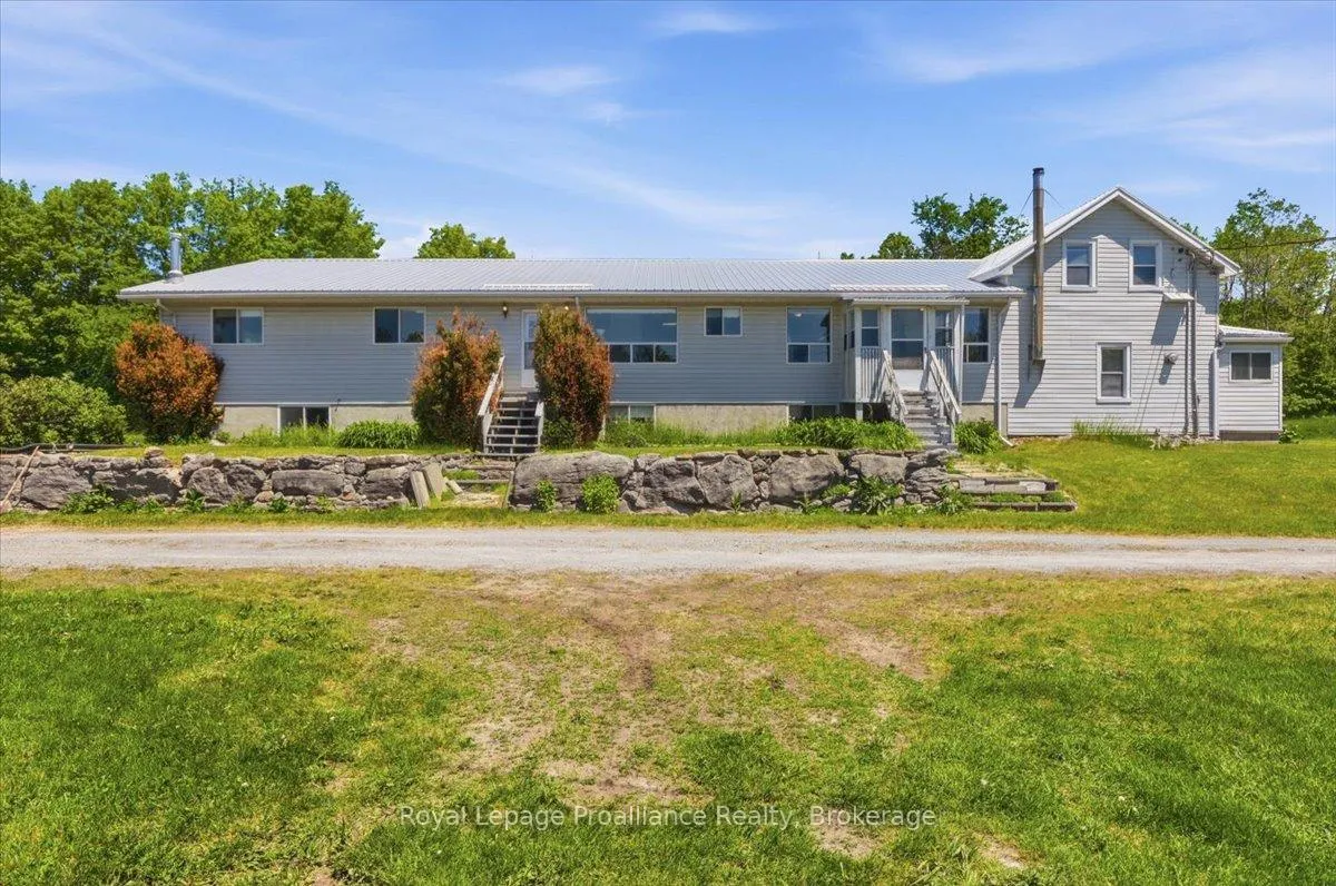 Photo 2 of 1401 Vanderwater Road, Tweed, Hungerford (Twp) — HOMEH