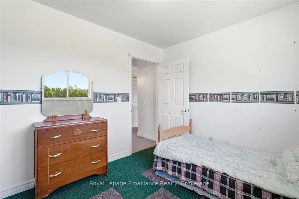 Photo 10 of 1401 Vanderwater Road, Tweed, Hungerford (Twp) — HOMEH