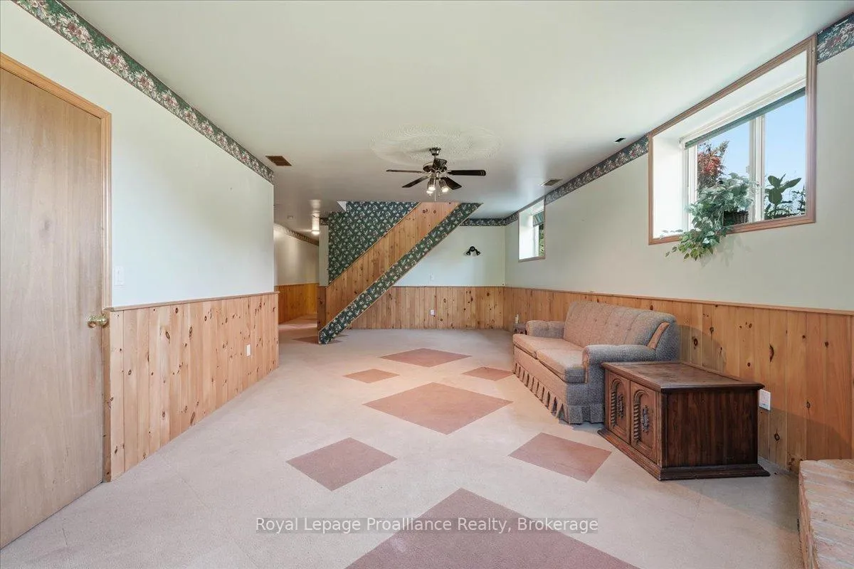 Photo 13 of 1401 Vanderwater Road, Tweed, Hungerford (Twp) — HOMEH