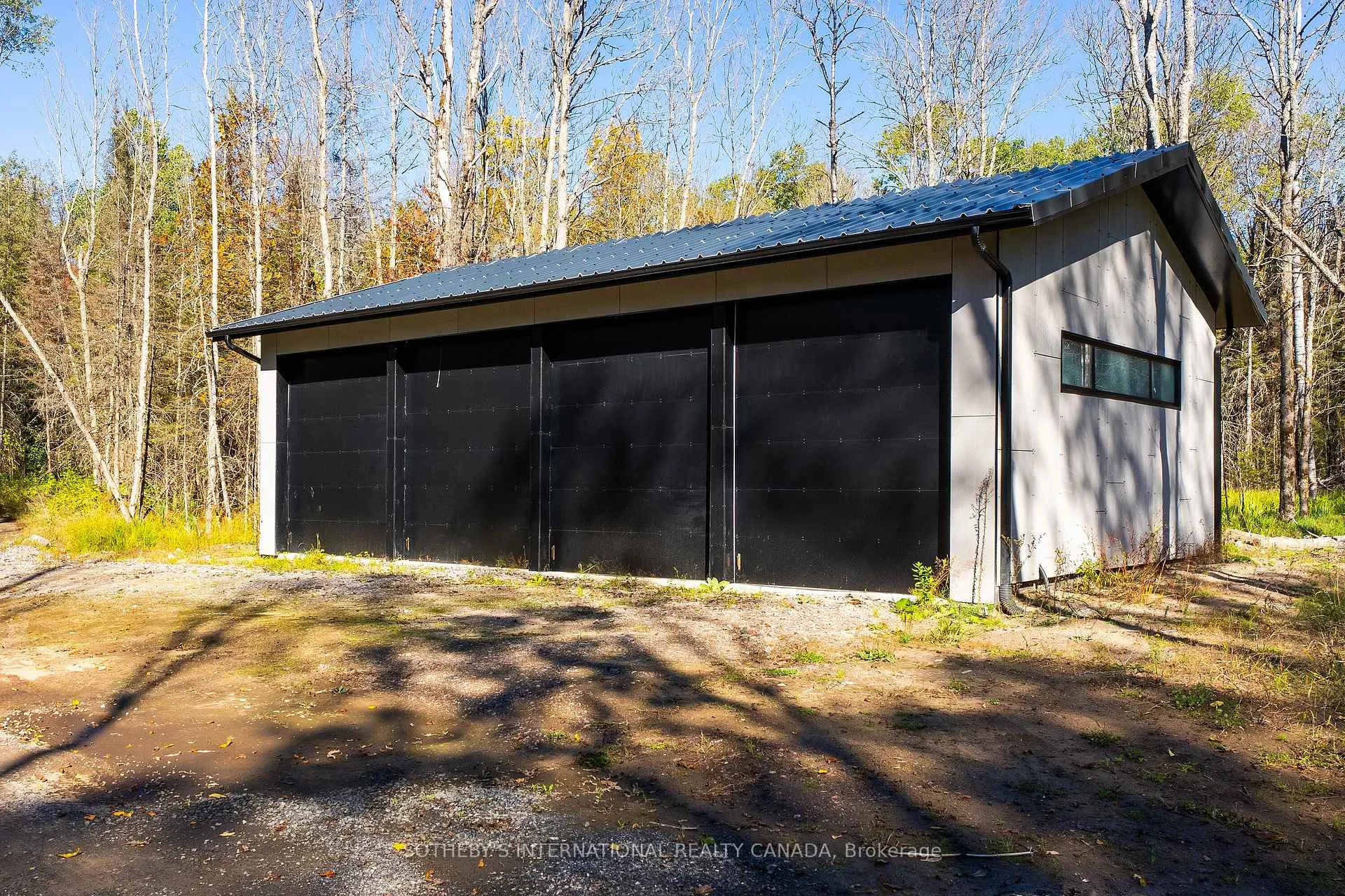 Photo 35 of 1445 Pickerel Jack Lake Road E, Burk's Falls — HOMEH