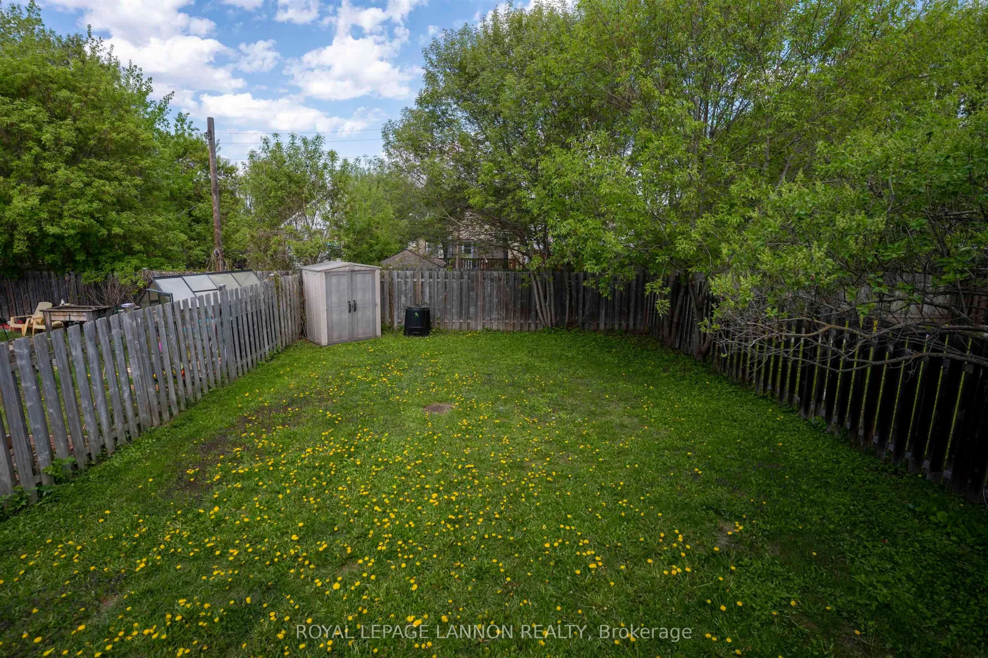 Photo 3 of 138 Windemere Ave. S. S, Thunder Bay, West End — HOMEH