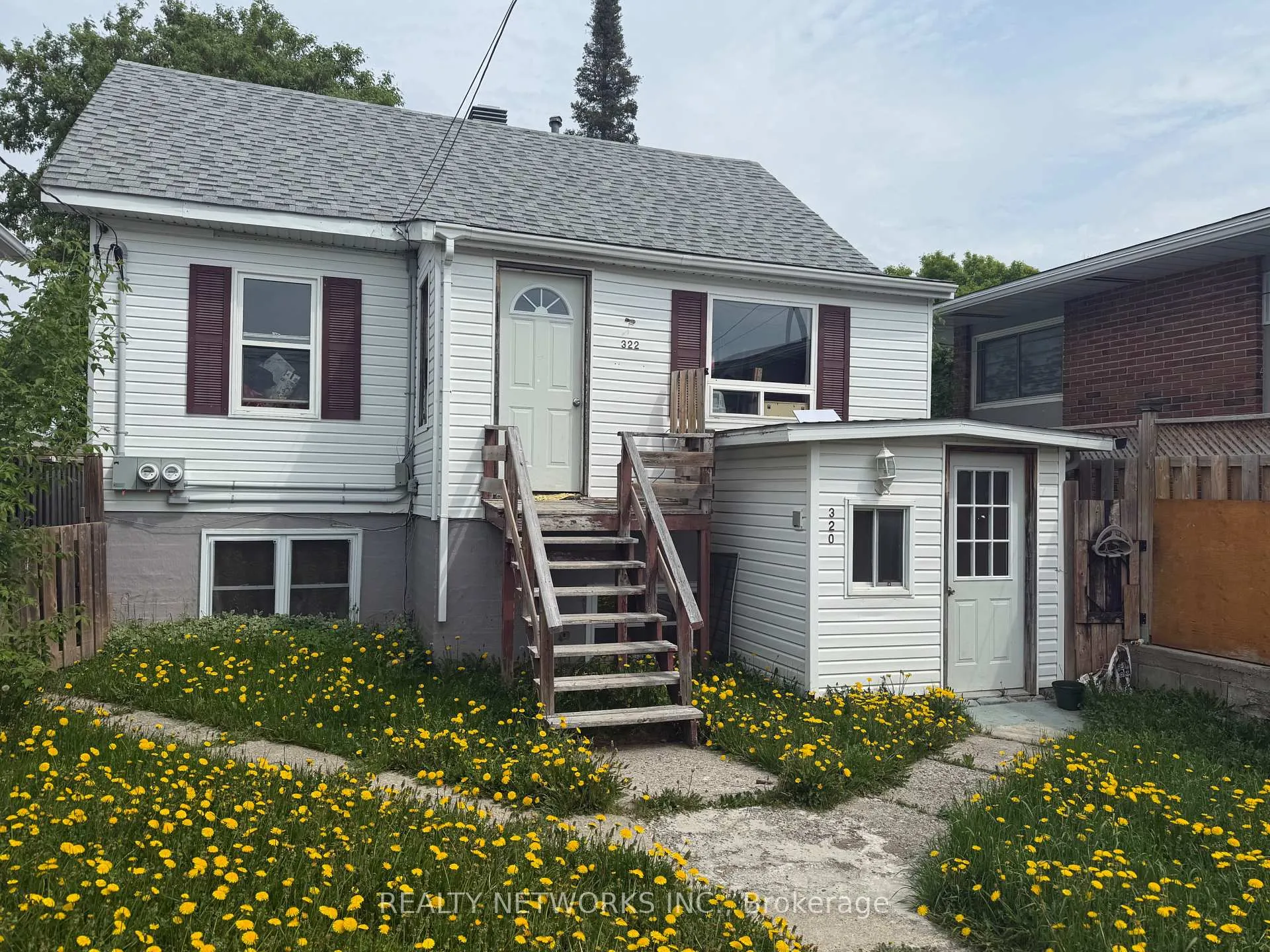 Photo 2 of 320 Birch Street N, Timmins, TNE - Central — HOMEH