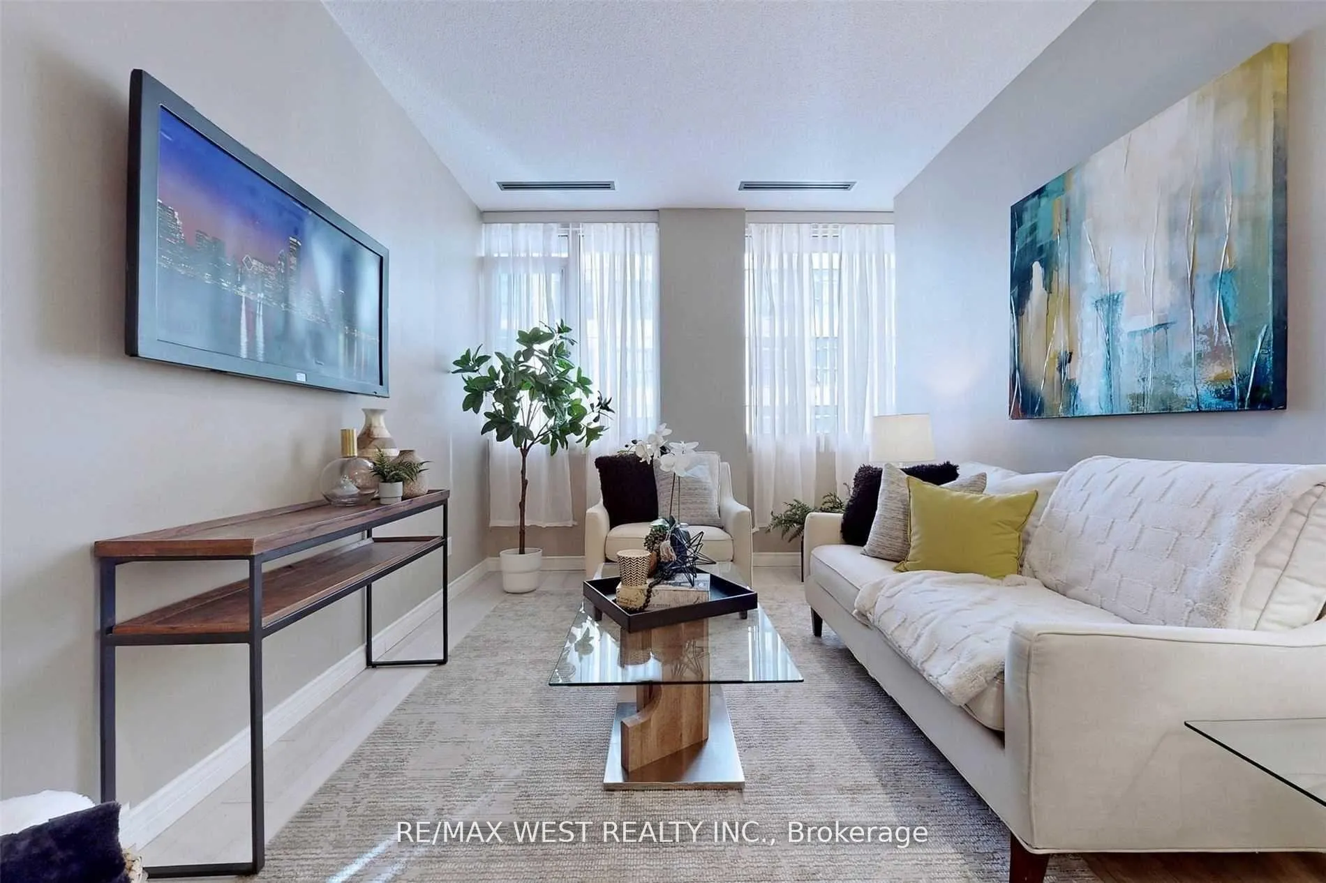 Photo 1 of Unit 604, 555 Yonge Street, Toronto, Church-Yonge Corridor — HOMEH