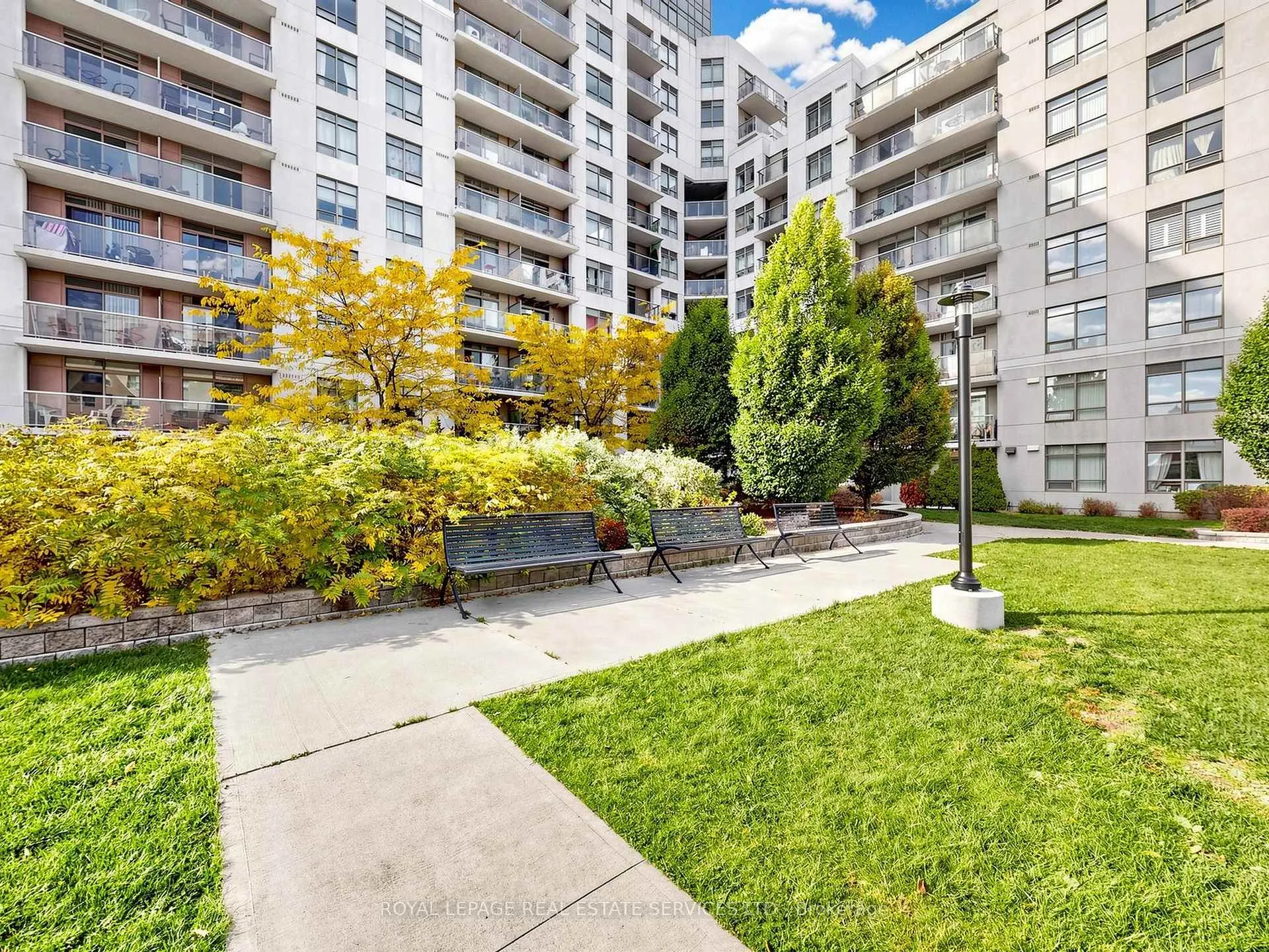 Photo 21 of Unit 728, 812 Lansdowne Avenue, Toronto, Dovercourt-Wallace Emerson-Junction — HOMEH