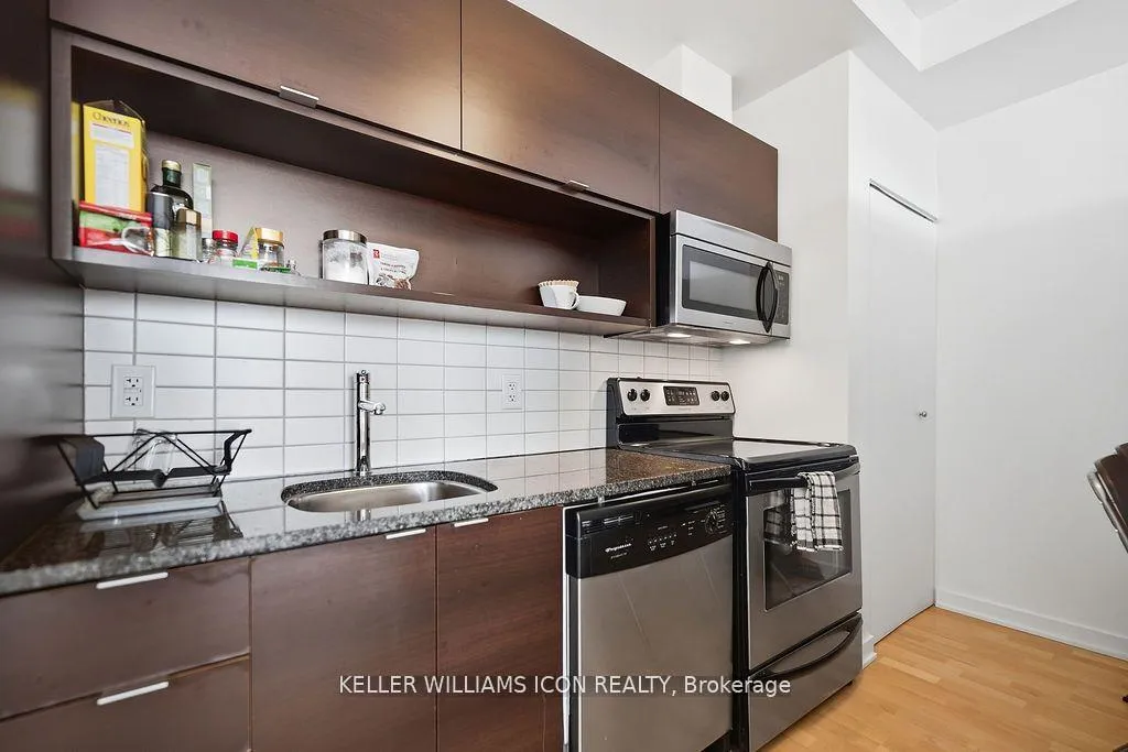 Photo 15 of Unit 1301, 324 Laurier Avenue W, Ottawa, Ottawa Centre — HOMEH