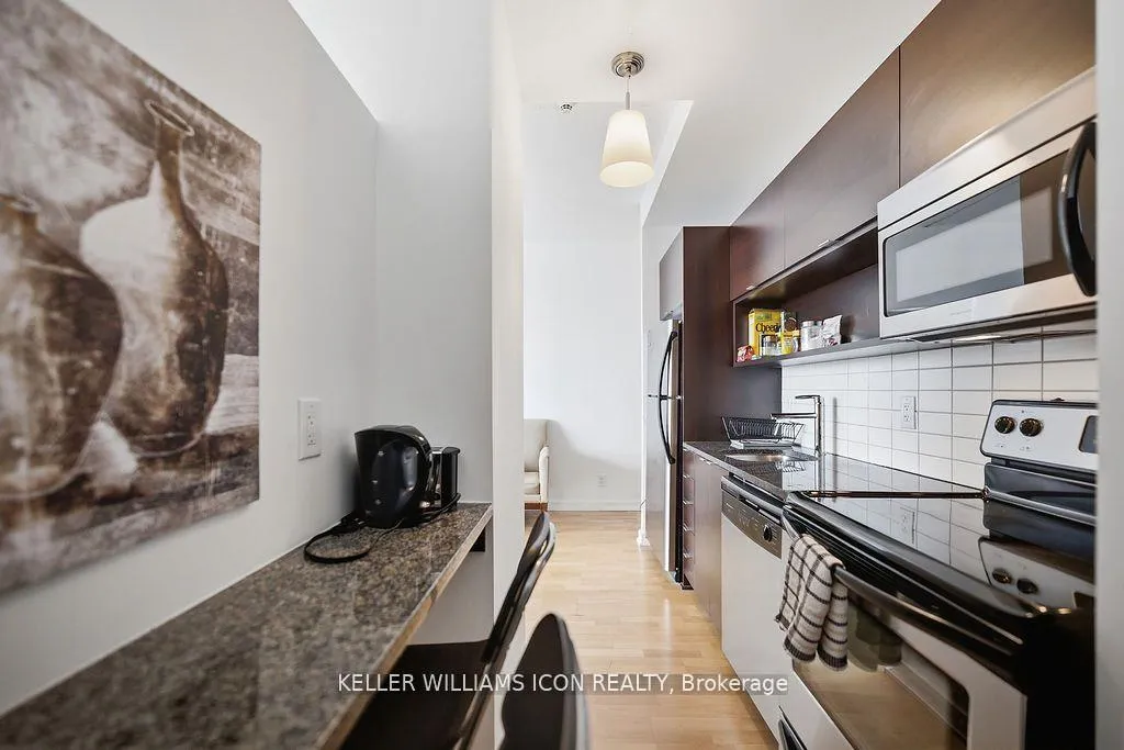 Photo 17 of Unit 1301, 324 Laurier Avenue W, Ottawa, Ottawa Centre — HOMEH