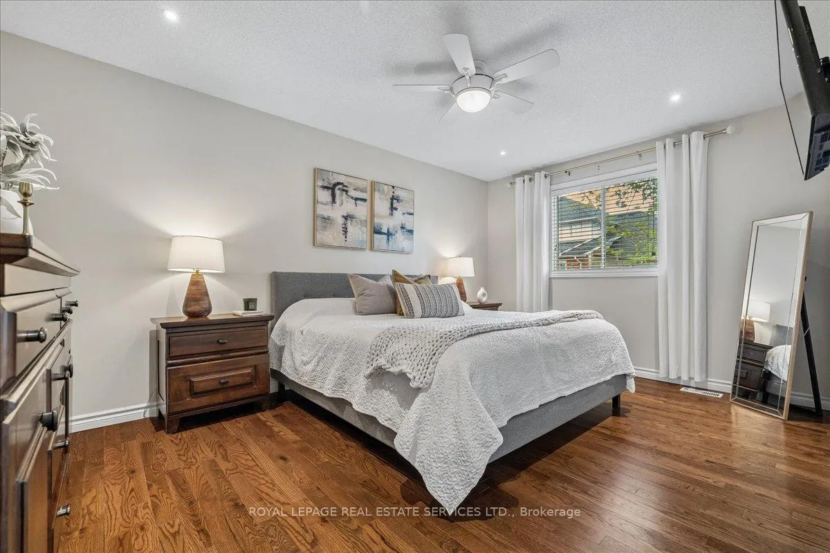 Photo 17 of 147 Valridge Drive, Hamilton, Ancaster — HOMEH
