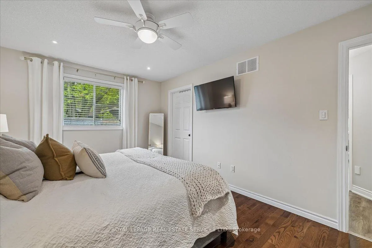 Photo 19 of 147 Valridge Drive, Hamilton, Ancaster — HOMEH