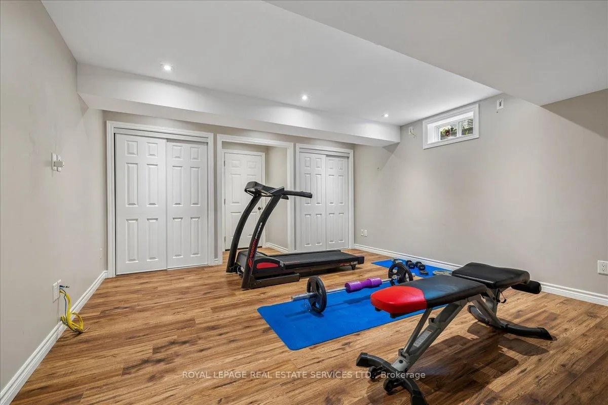 Photo 32 of 147 Valridge Drive, Hamilton, Ancaster — HOMEH