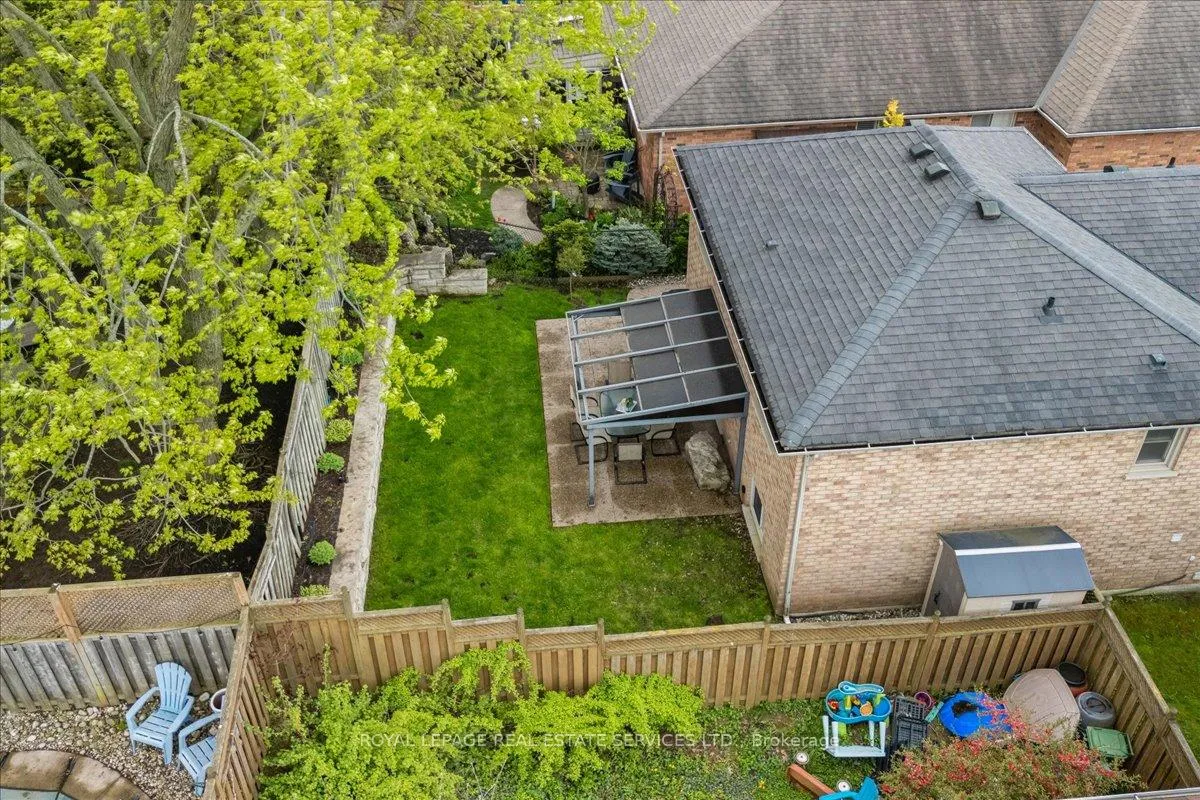 Photo 40 of 147 Valridge Drive, Hamilton, Ancaster — HOMEH